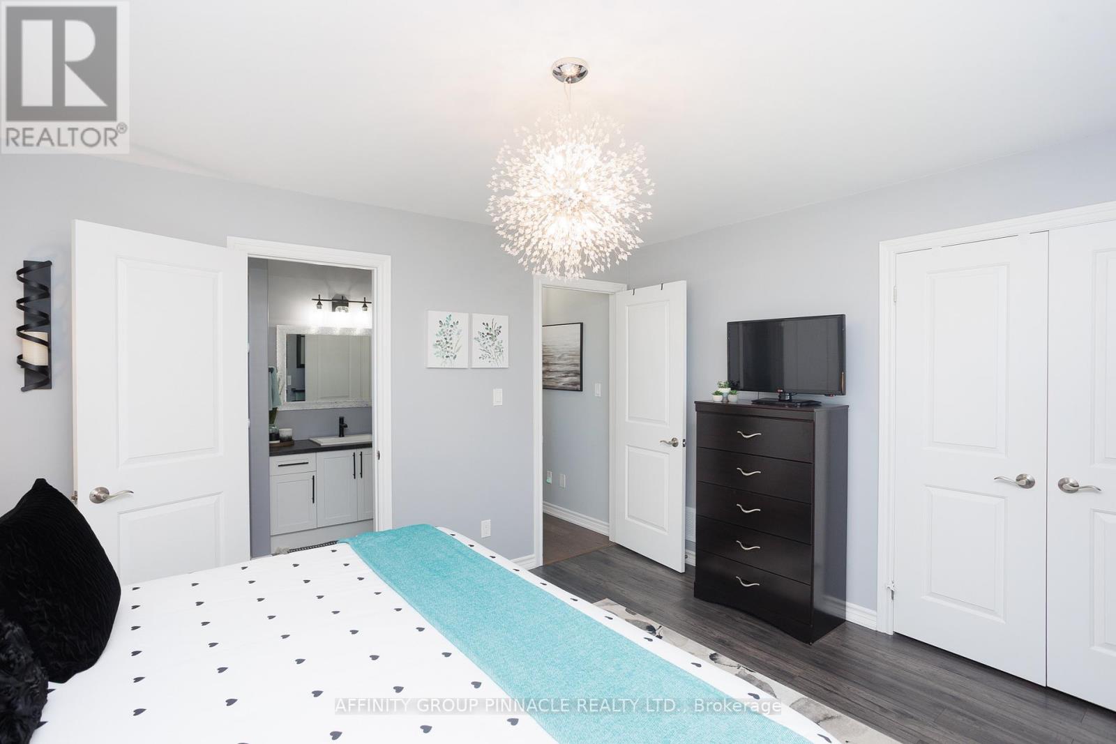 30 Lisbeth Crescent, Kawartha Lakes (Lindsay), Ontario  K9V 0C9 - Photo 22 - X12112024