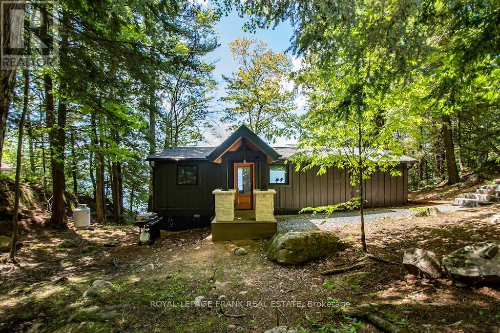 119 Fire Route 242, Trent Lakes, Ontario  K0L 1J0 - Photo 11 - X12112043