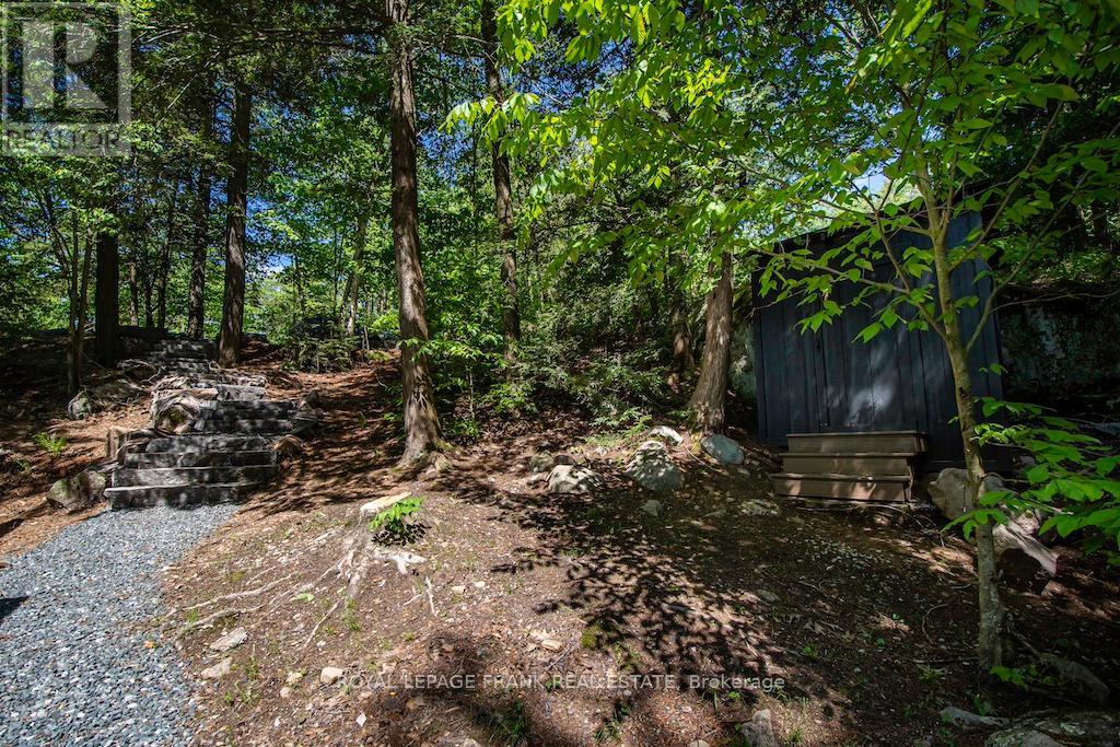 119 Fire Route 242, Trent Lakes, Ontario  K0L 1J0 - Photo 32 - X12112043