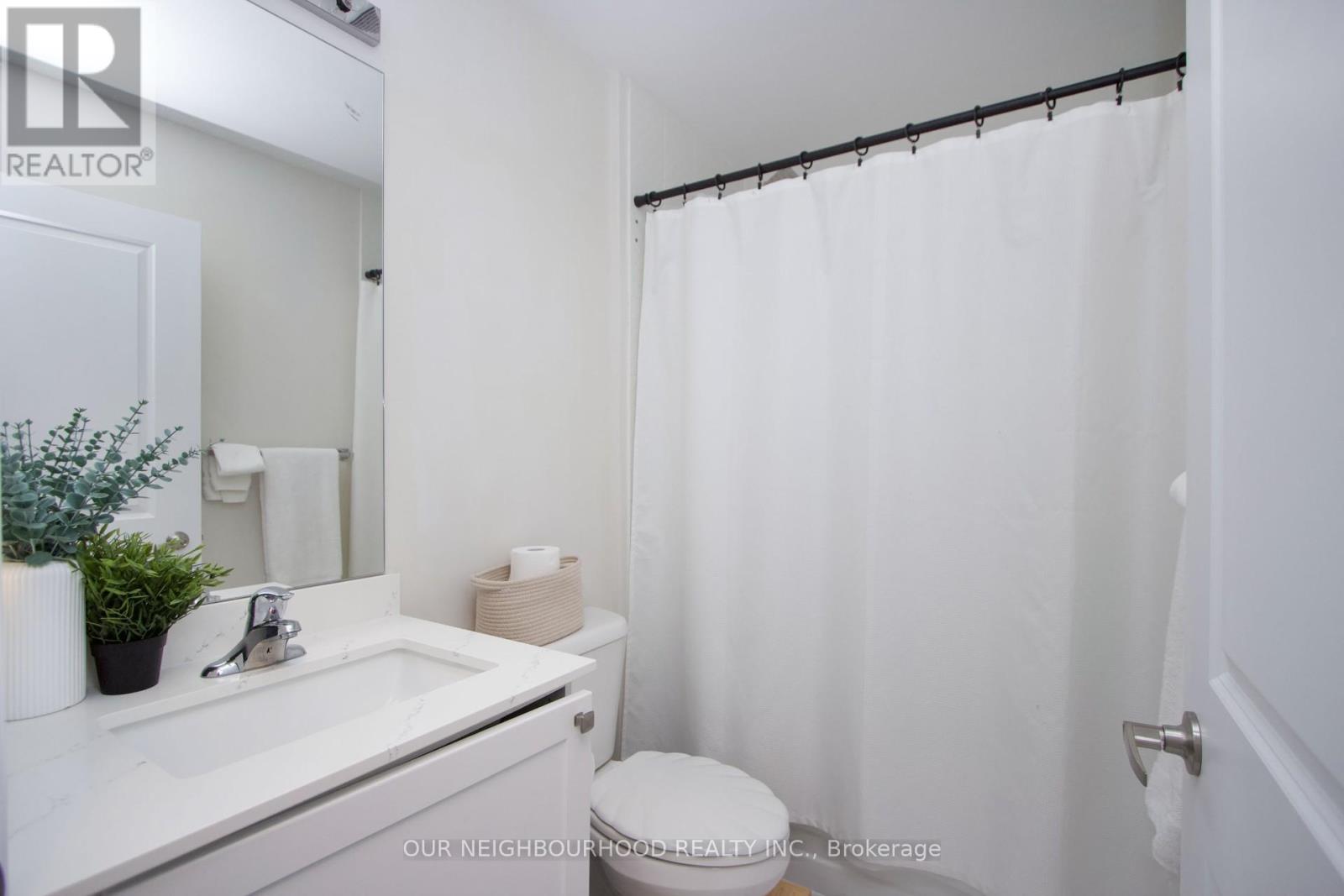 210 - 65 Shipway Avenue, Clarington (Newcastle), Ontario  L1B 0B7 - Photo 10 - E12112169