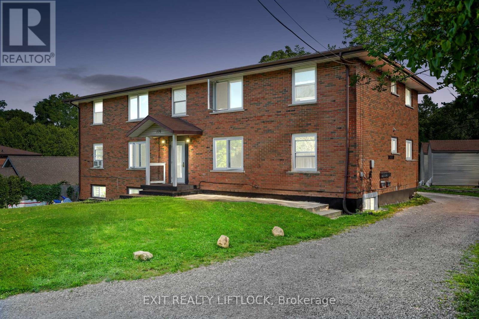 170 Dunlop Street, Peterborough East (North), Ontario  K9H 1R6 - Photo 2 - X12112223