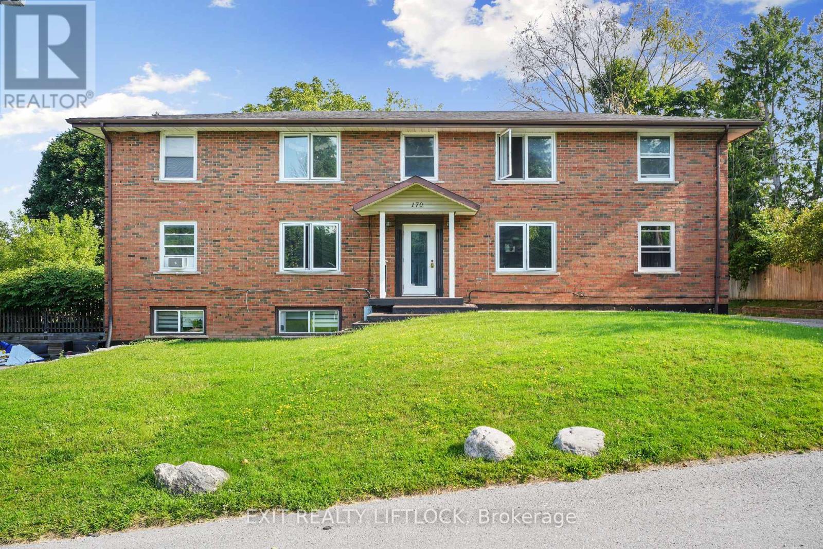 170 Dunlop Street, Peterborough East (North), Ontario  K9H 1R6 - Photo 3 - X12112223