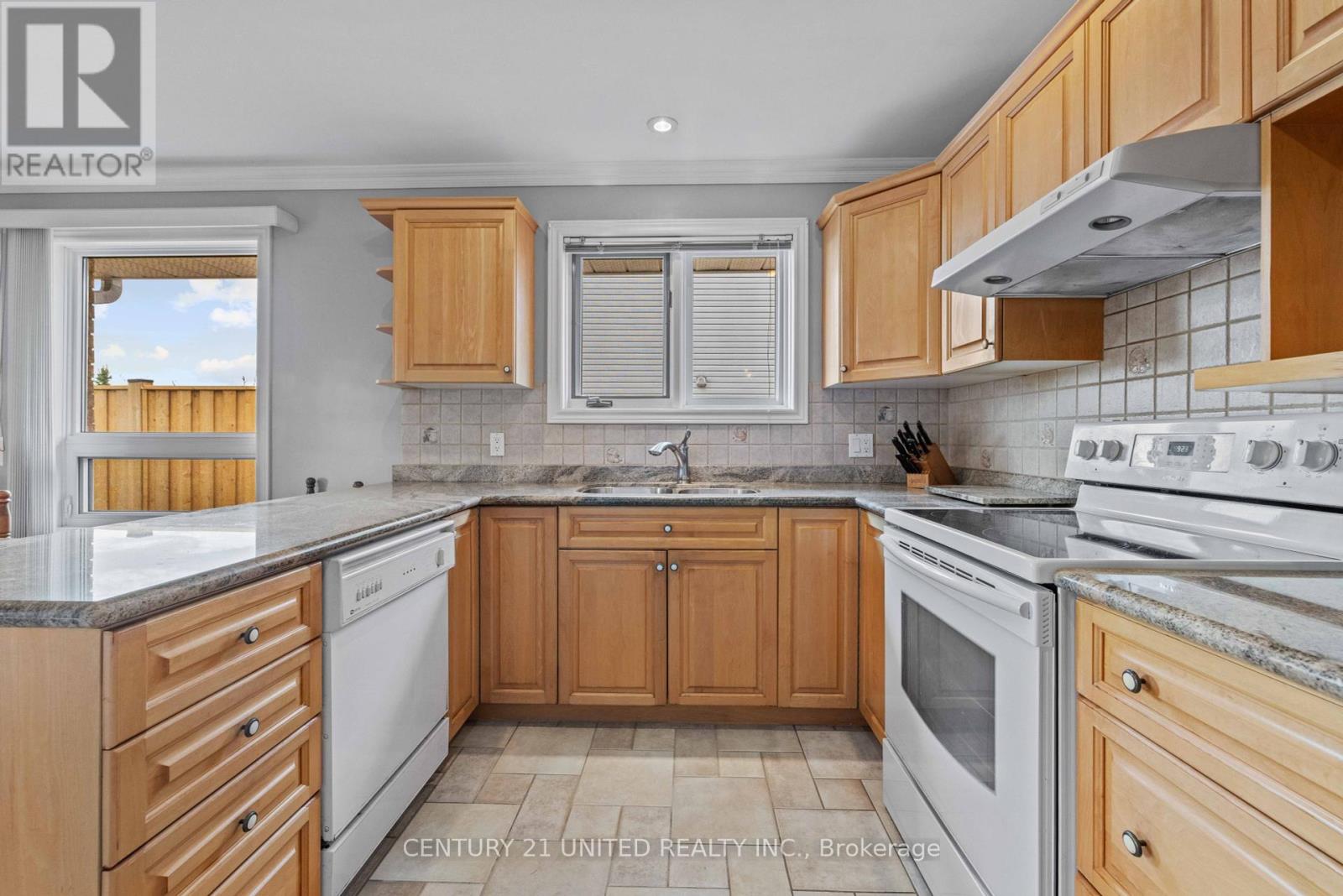 1422 Glenforest Crescent, Peterborough West (North), Ontario  K9K 2J1 - Photo 39 - X12112287