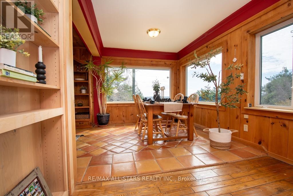 1013 Highway 7a, Kawartha Lakes, Ontario  L0A 1A0 - Photo 11 - X12112403
