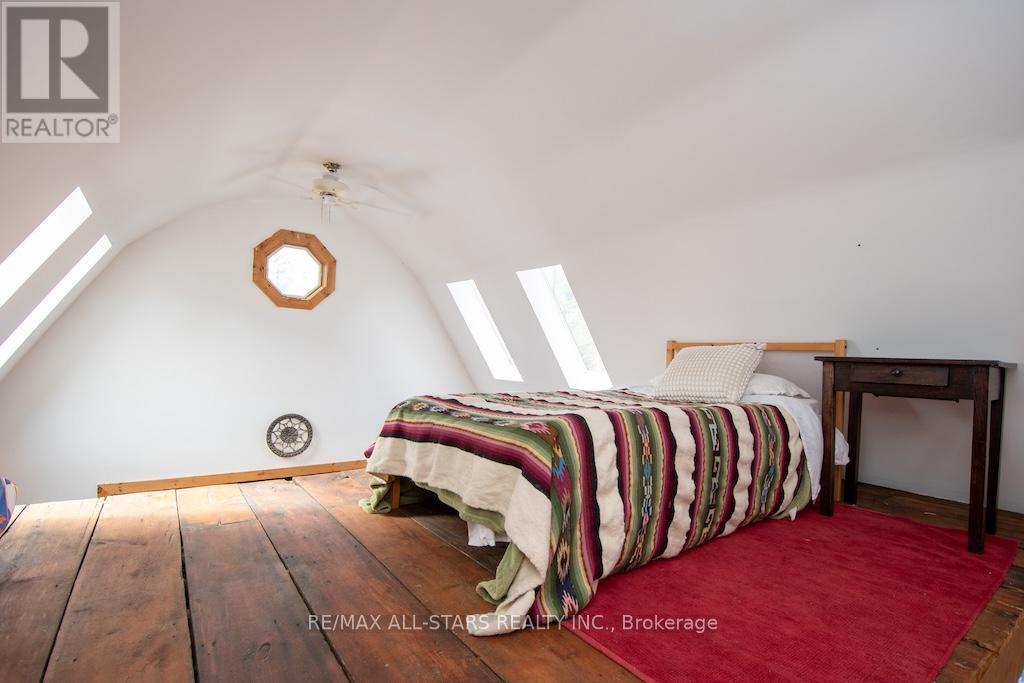 1013 Highway 7a, Kawartha Lakes, Ontario  L0A 1A0 - Photo 18 - X12112403