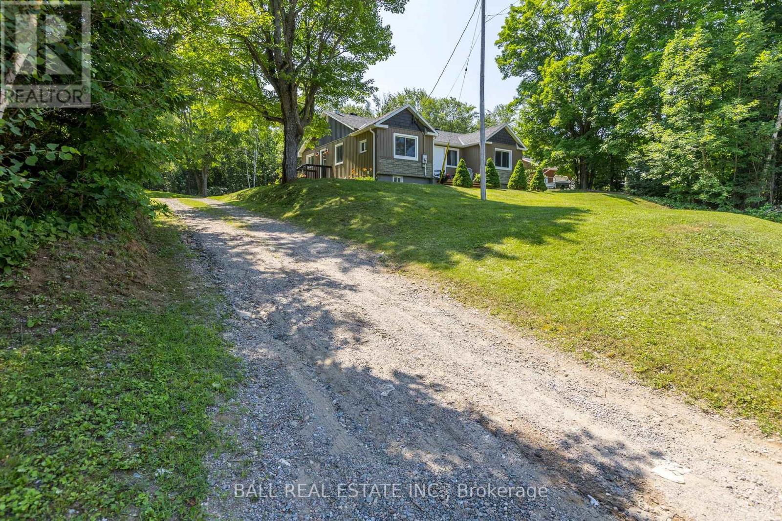 209 Monck Street, Bancroft (Bancroft Ward), Ontario  K0L 1C0 - Photo 3 - X12112679