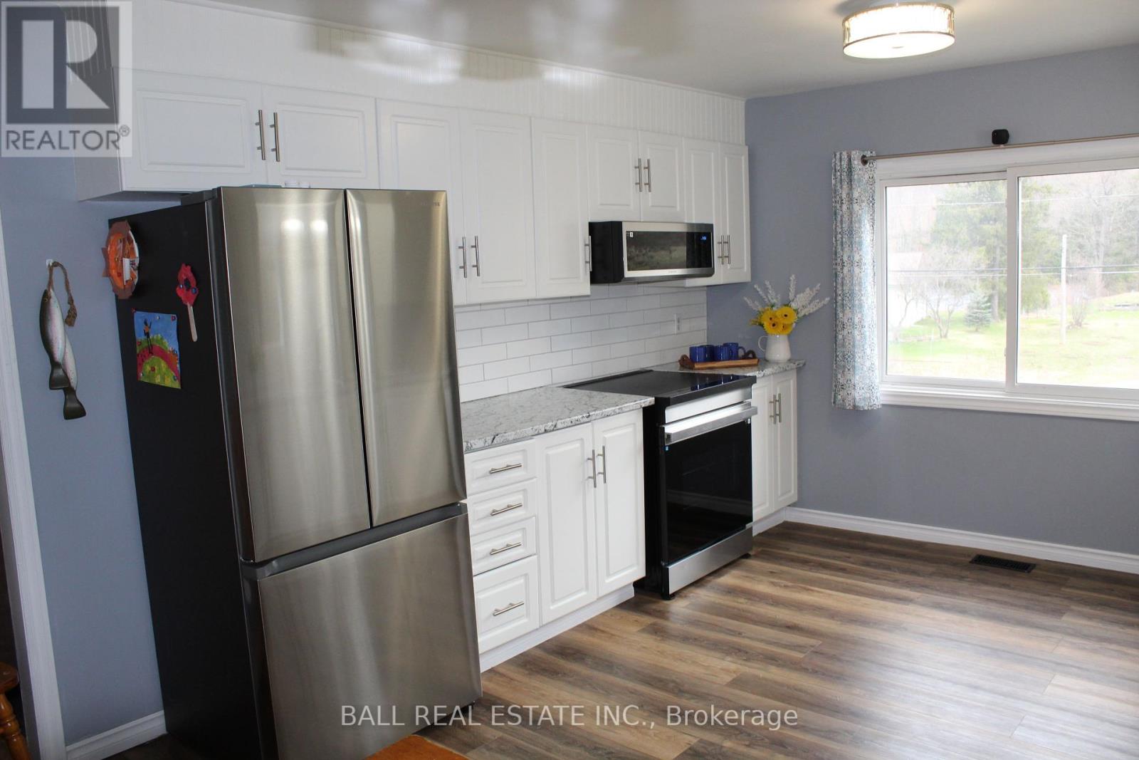 209 Monck Street, Bancroft (Bancroft Ward), Ontario  K0L 1C0 - Photo 7 - X12112679
