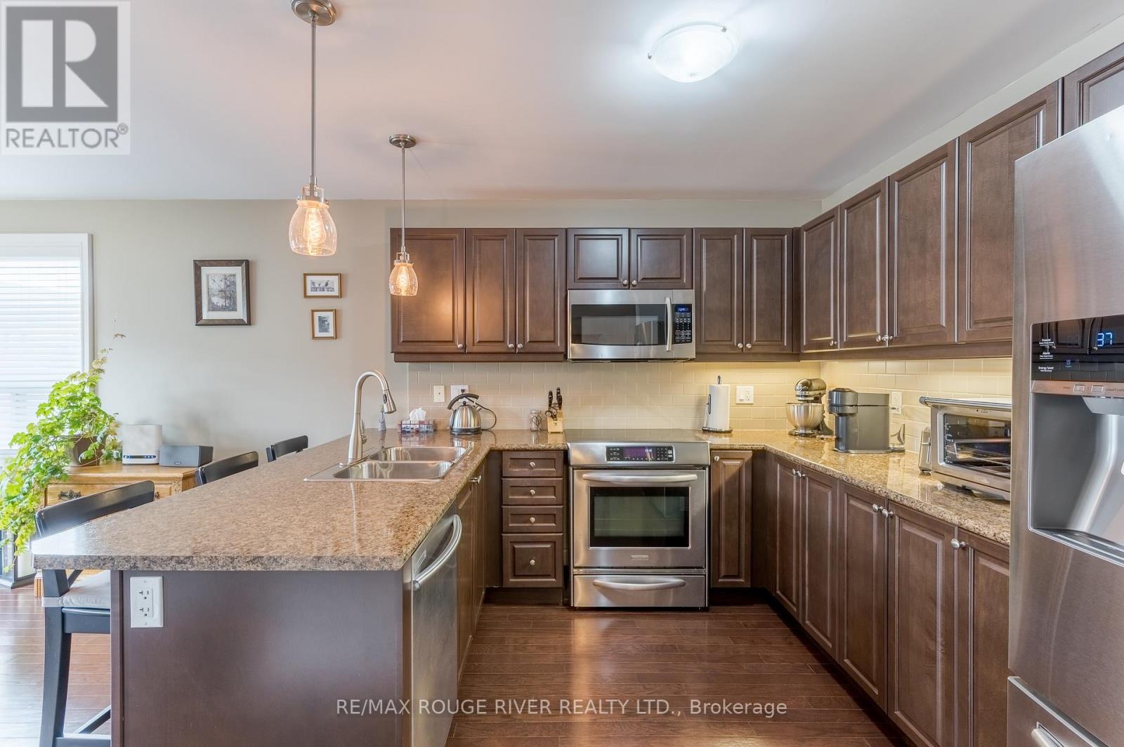 325 Florence Drive, Smith-Ennismore-Lakefield (Lakefield), Ontario  K9J 6X3 - Photo 16 - X12112800