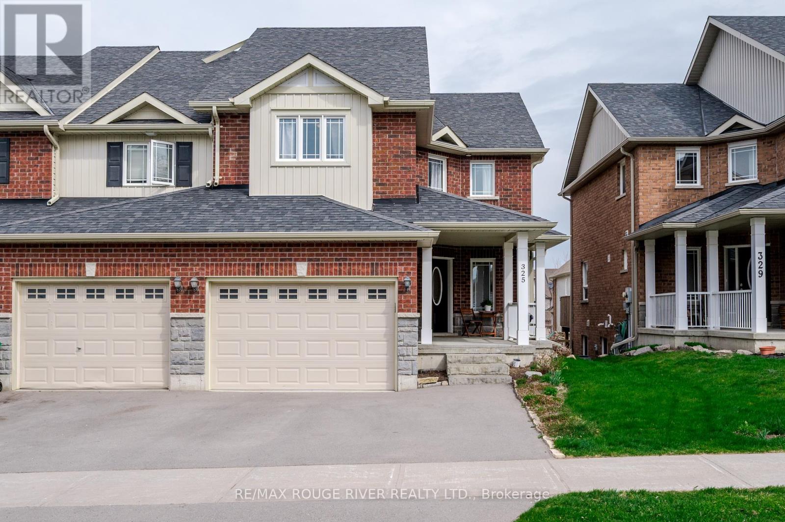 325 Florence Drive, Smith-Ennismore-Lakefield (Lakefield), Ontario  K9J 6X3 - Photo 2 - X12112800