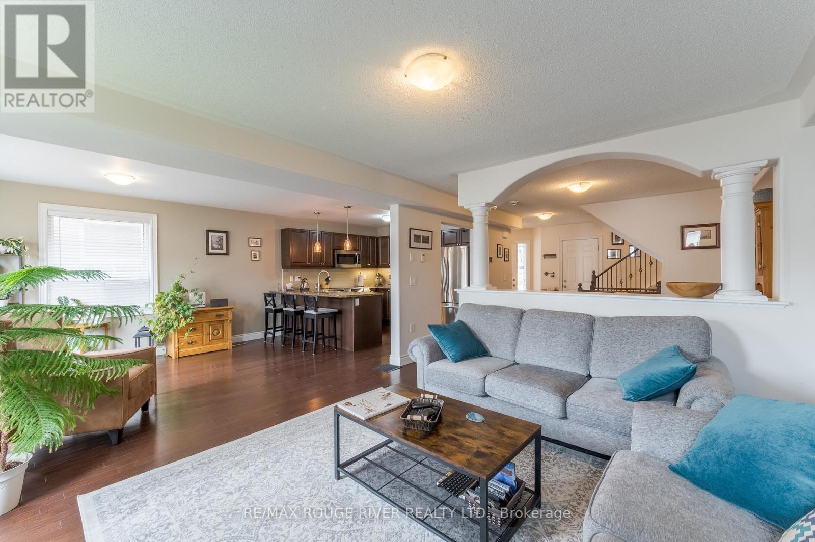 325 Florence Drive, Smith-Ennismore-Lakefield (Lakefield), Ontario  K9J 6X3 - Photo 20 - X12112800