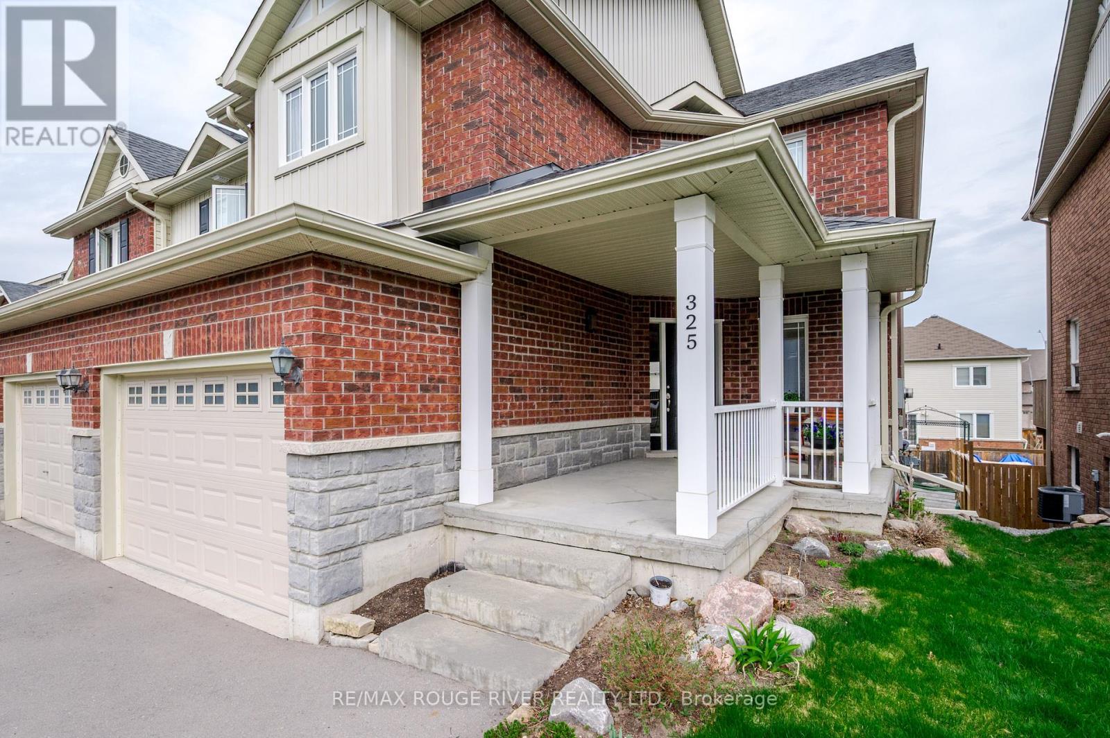 325 Florence Drive, Smith-Ennismore-Lakefield (Lakefield), Ontario  K9J 6X3 - Photo 3 - X12112800