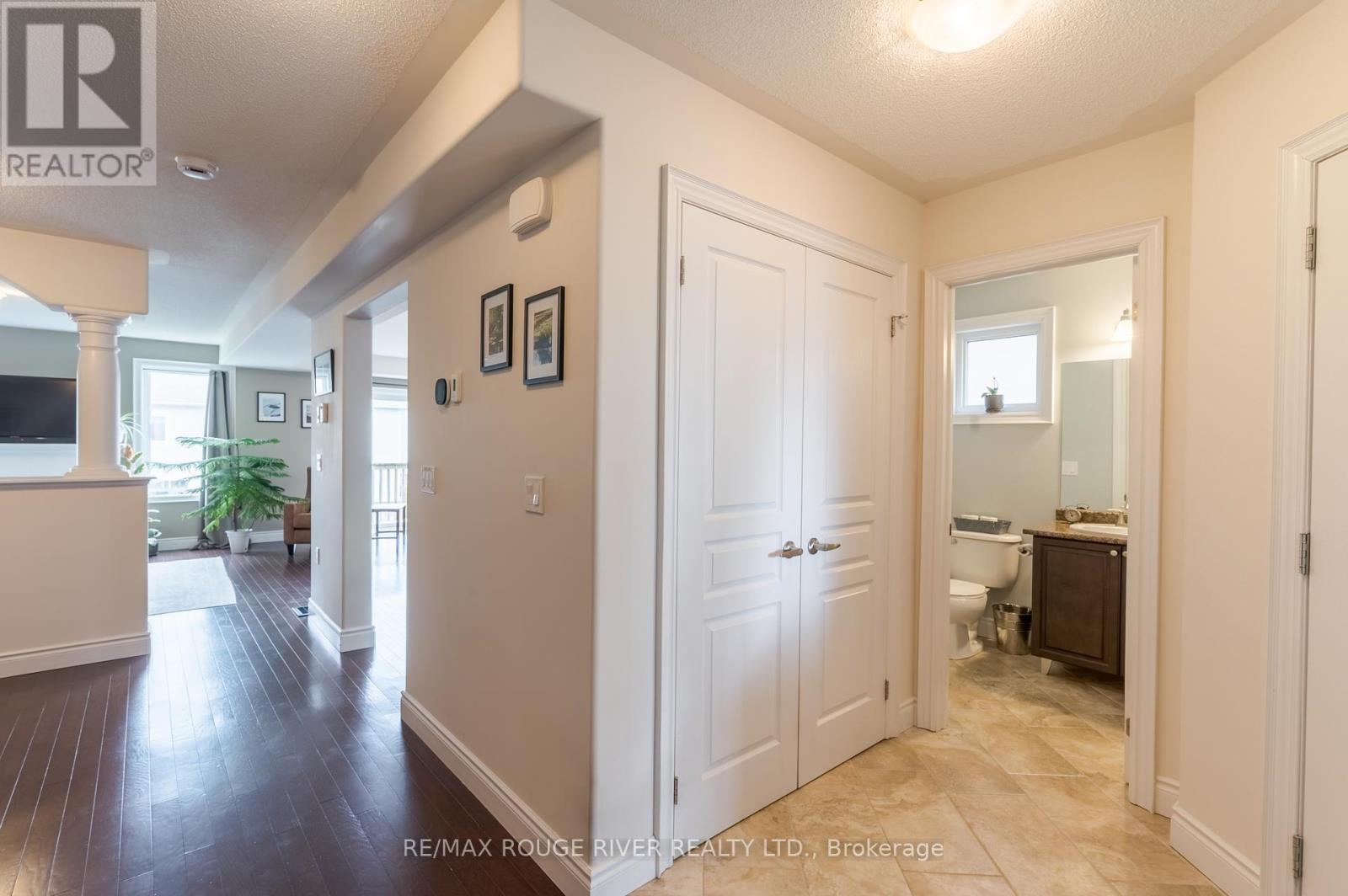 325 Florence Drive, Smith-Ennismore-Lakefield (Lakefield), Ontario  K9J 6X3 - Photo 6 - X12112800