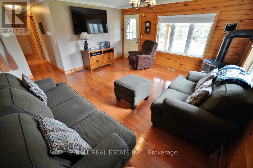 564 Mayo Lake Road, Carlow/mayo (Mayo Ward), Ontario  K0L 2M0 - Photo 24 - X12112815