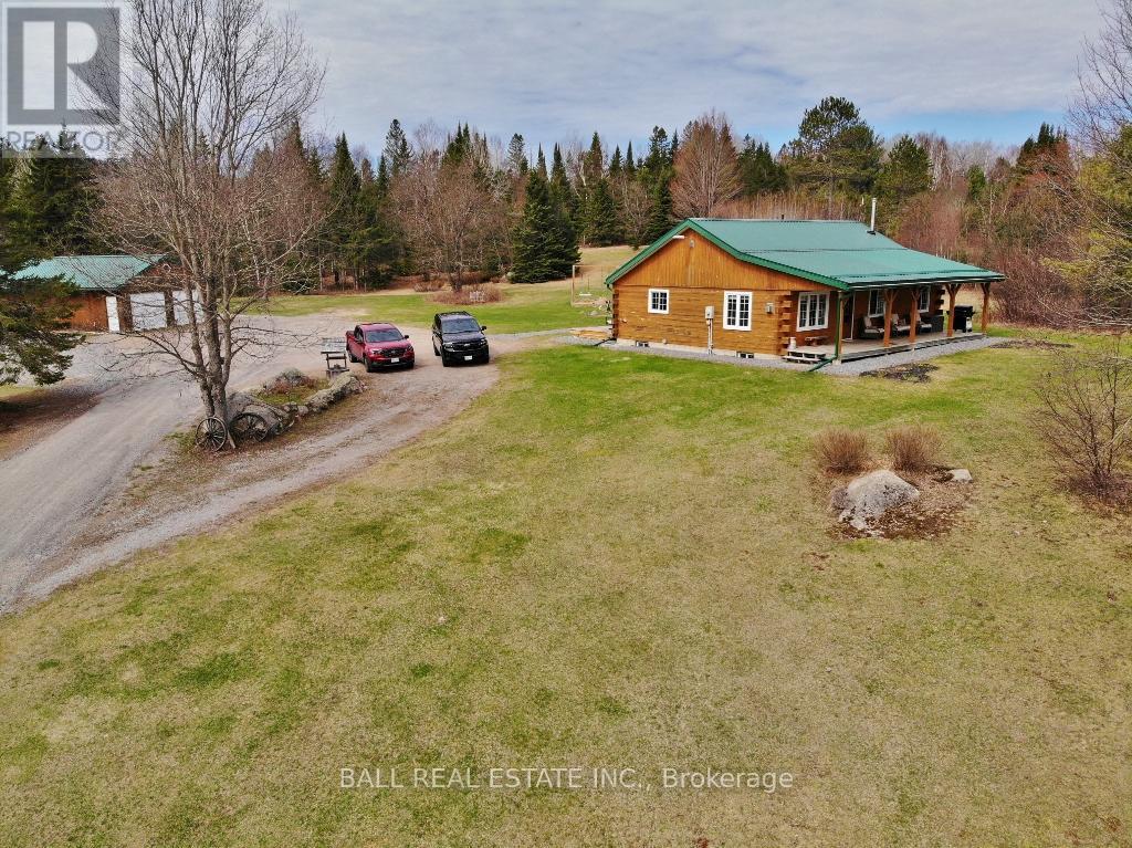 564 Mayo Lake Road, Carlow/mayo (Mayo Ward), Ontario  K0L 2M0 - Photo 3 - X12112815
