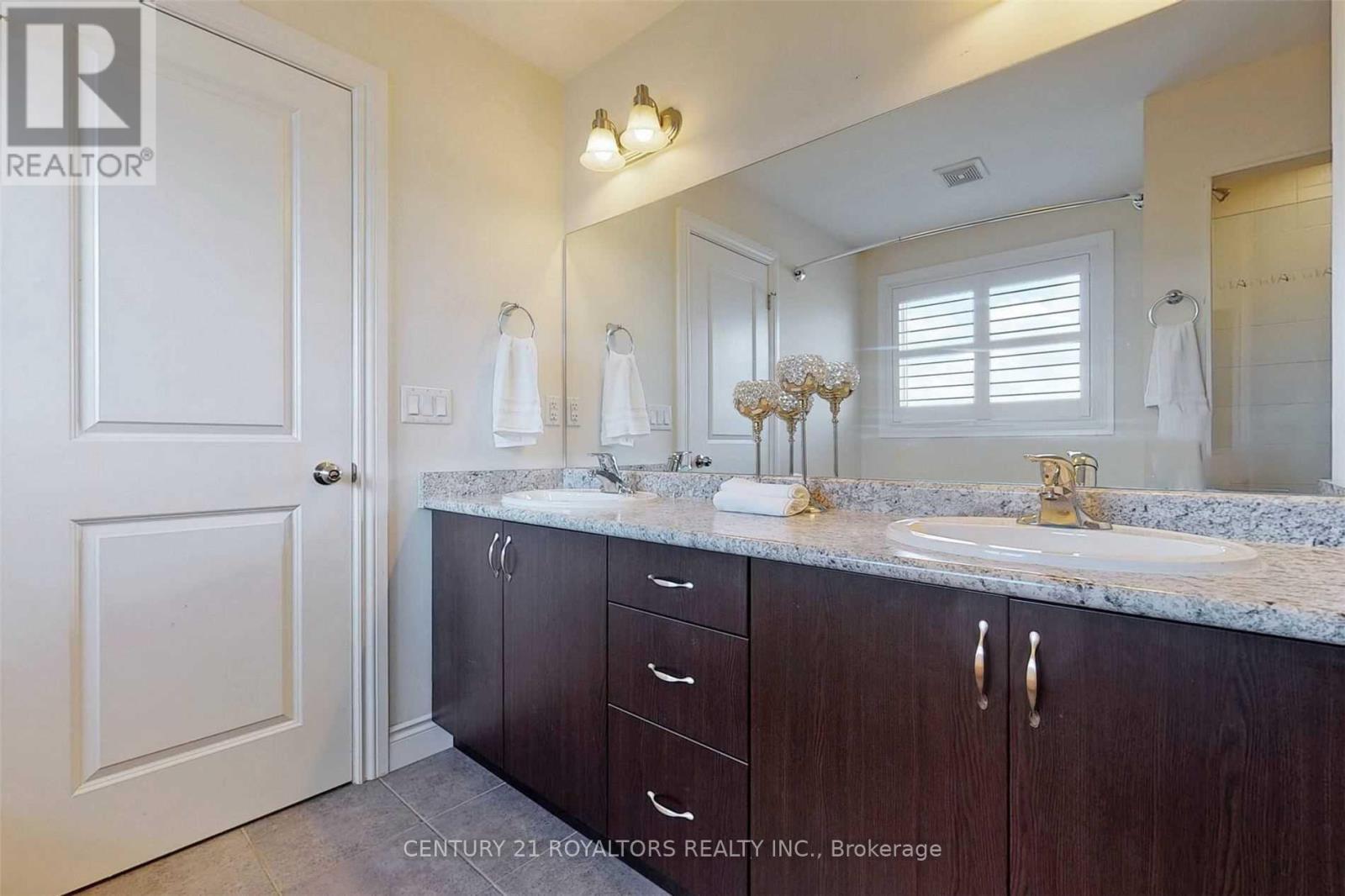 1572 Cahill Drive, Peterborough West (South), Ontario  K9K 0G6 - Photo 29 - X12113081
