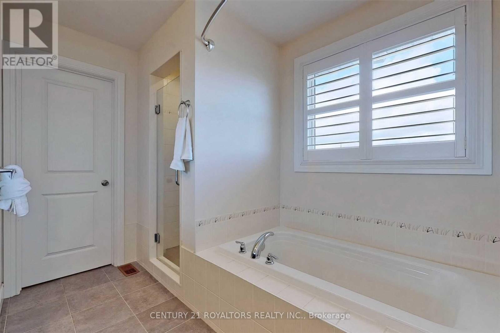 1572 Cahill Drive, Peterborough West (South), Ontario  K9K 0G6 - Photo 30 - X12113081