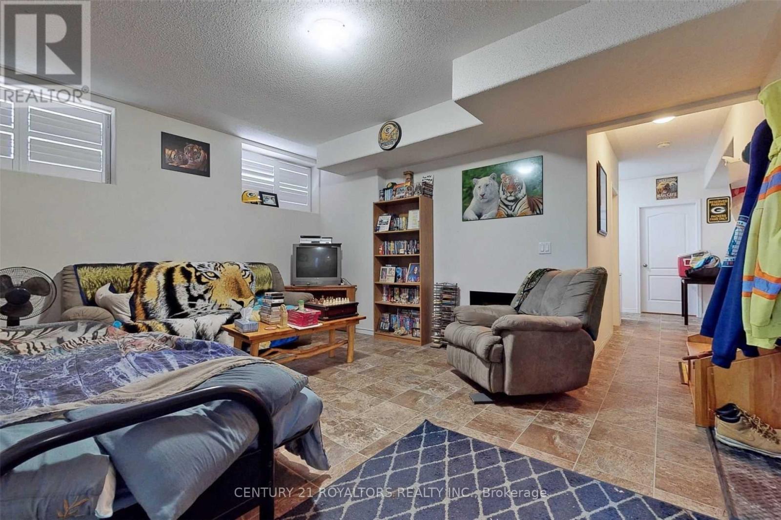1572 Cahill Drive, Peterborough West (South), Ontario  K9K 0G6 - Photo 37 - X12113081