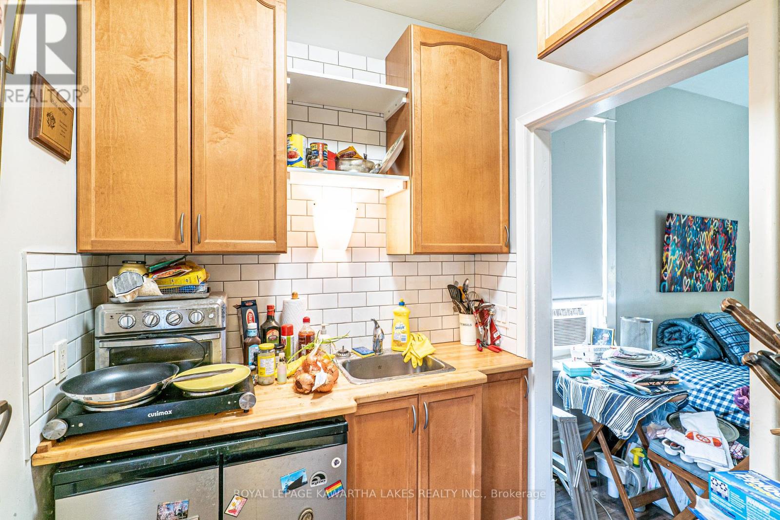6 Glenelg Street W, Kawartha Lakes (Lindsay), Ontario  K9V 2T8 - Photo 20 - X12113272