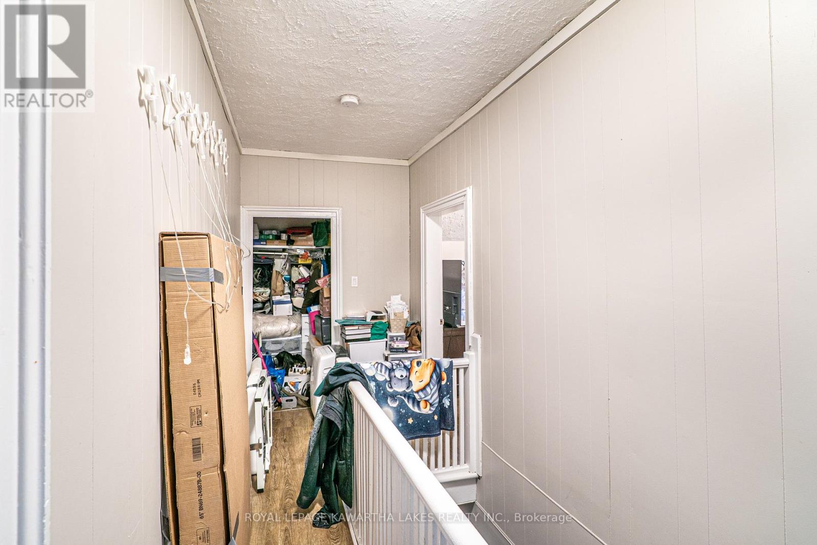 86 Lindsay Street S, Kawartha Lakes (Lindsay), Ontario  K9V 2M3 - Photo 10 - X12113382