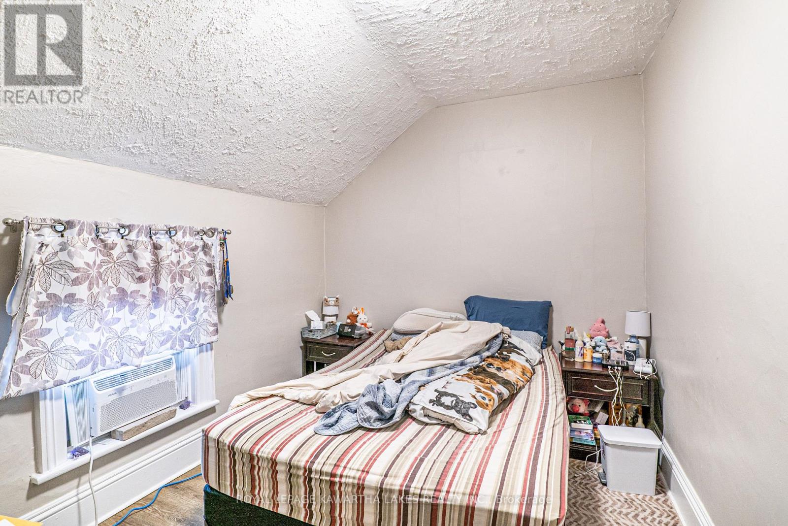 86 Lindsay Street S, Kawartha Lakes (Lindsay), Ontario  K9V 2M3 - Photo 15 - X12113382