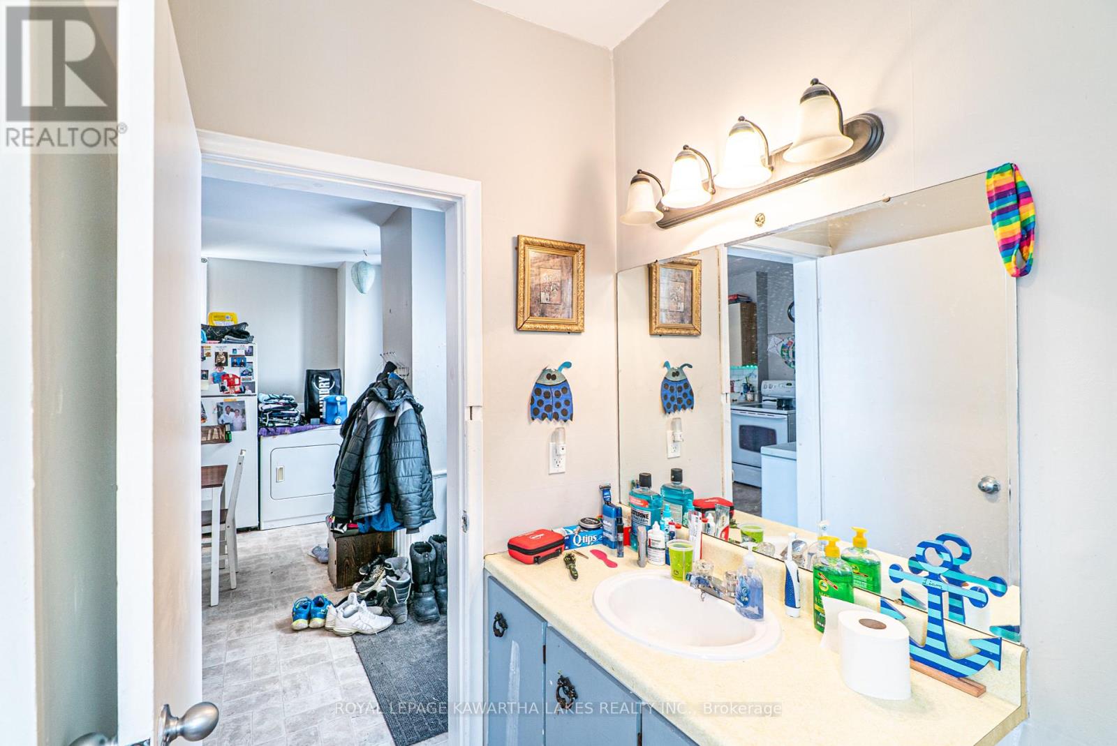 86 Lindsay Street S, Kawartha Lakes (Lindsay), Ontario  K9V 2M3 - Photo 25 - X12113382