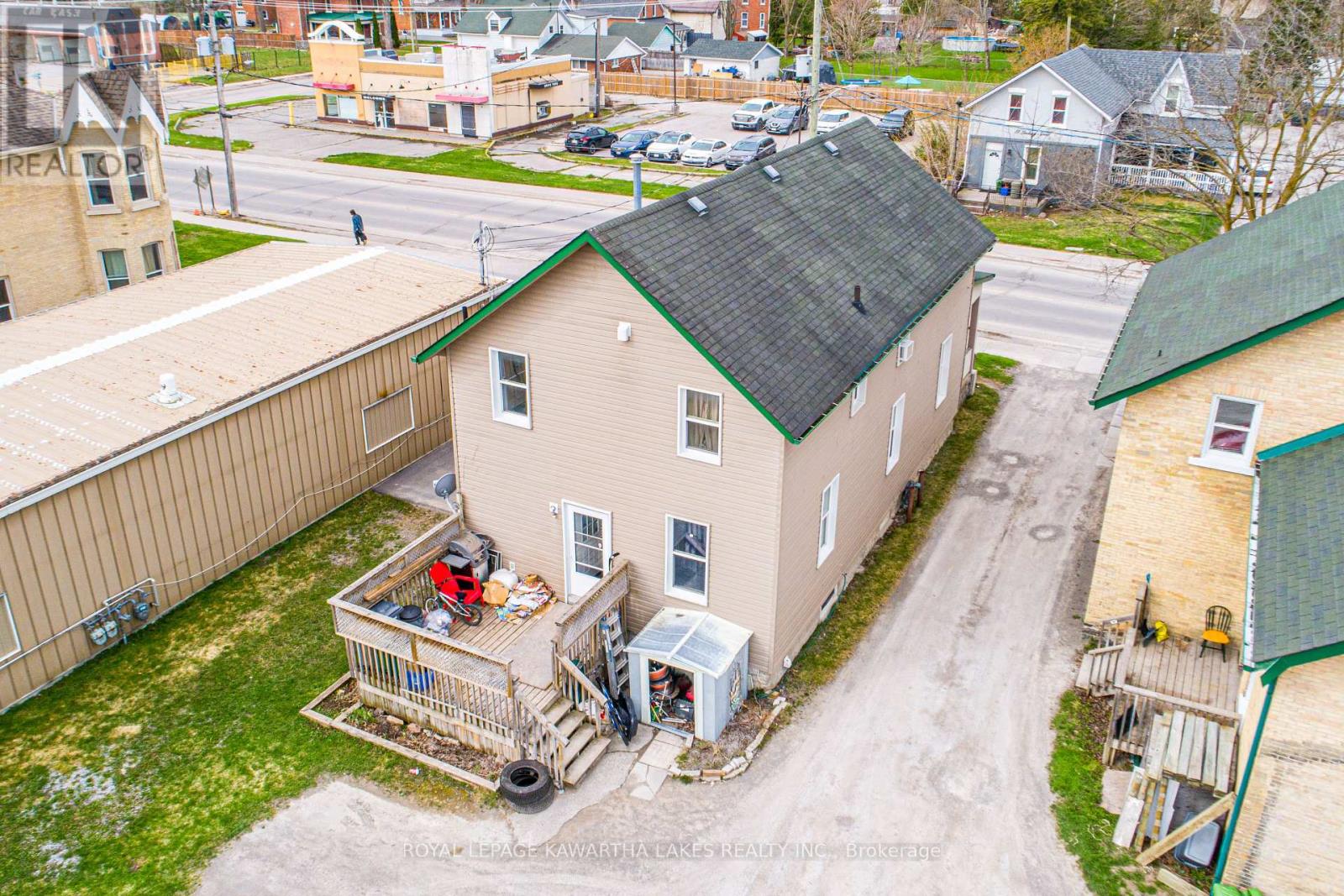 86 Lindsay Street S, Kawartha Lakes (Lindsay), Ontario  K9V 2M3 - Photo 34 - X12113382