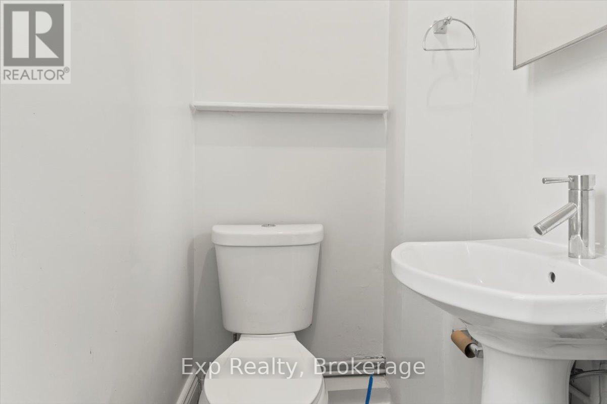 650 Armour Road, Peterborough East (Central), Ontario  K9H 1Z4 - Photo 19 - X12113718