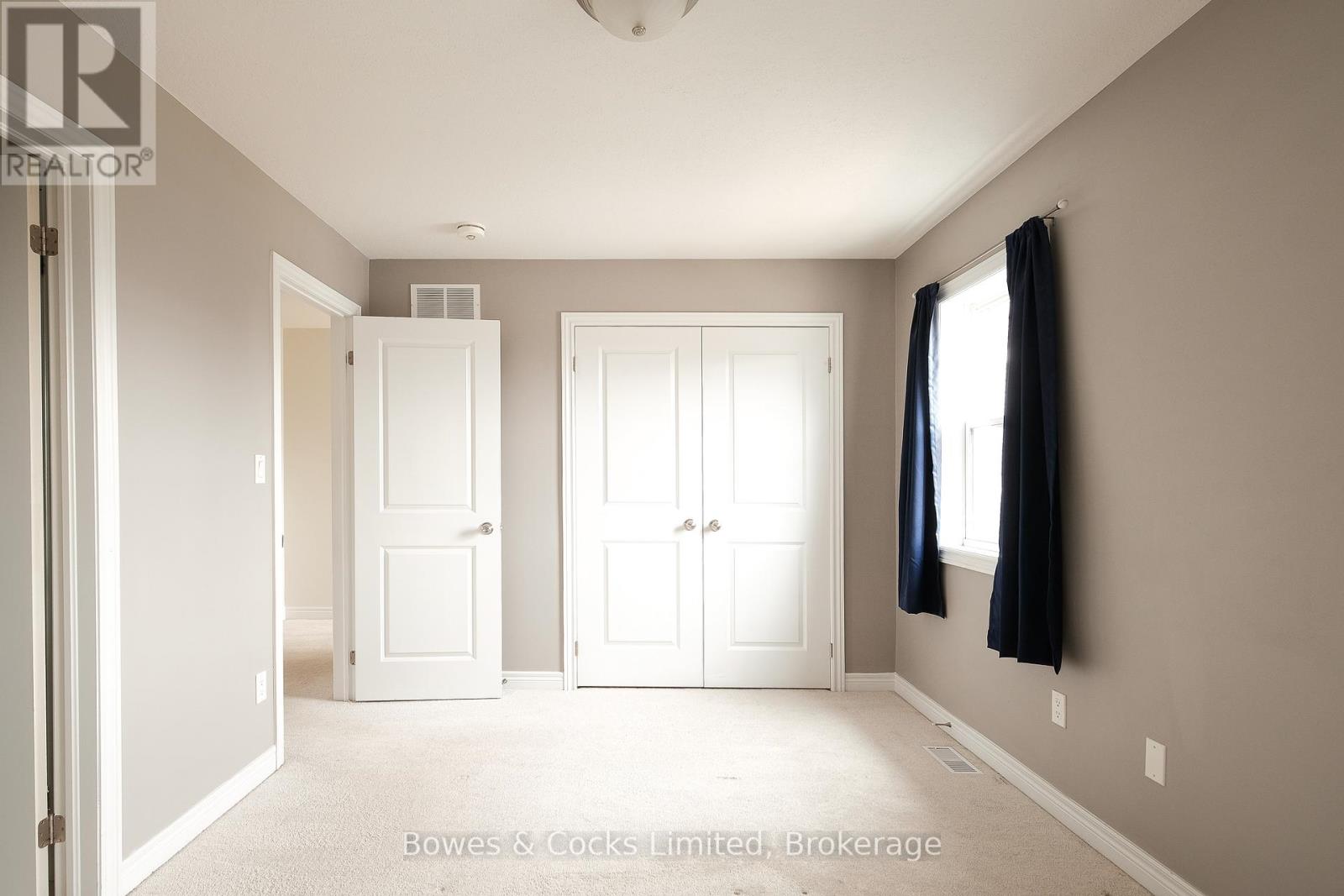 245 Rowberry Boulevard, Peterborough North (North), Ontario  K9H 0H9 - Photo 14 - X12113780