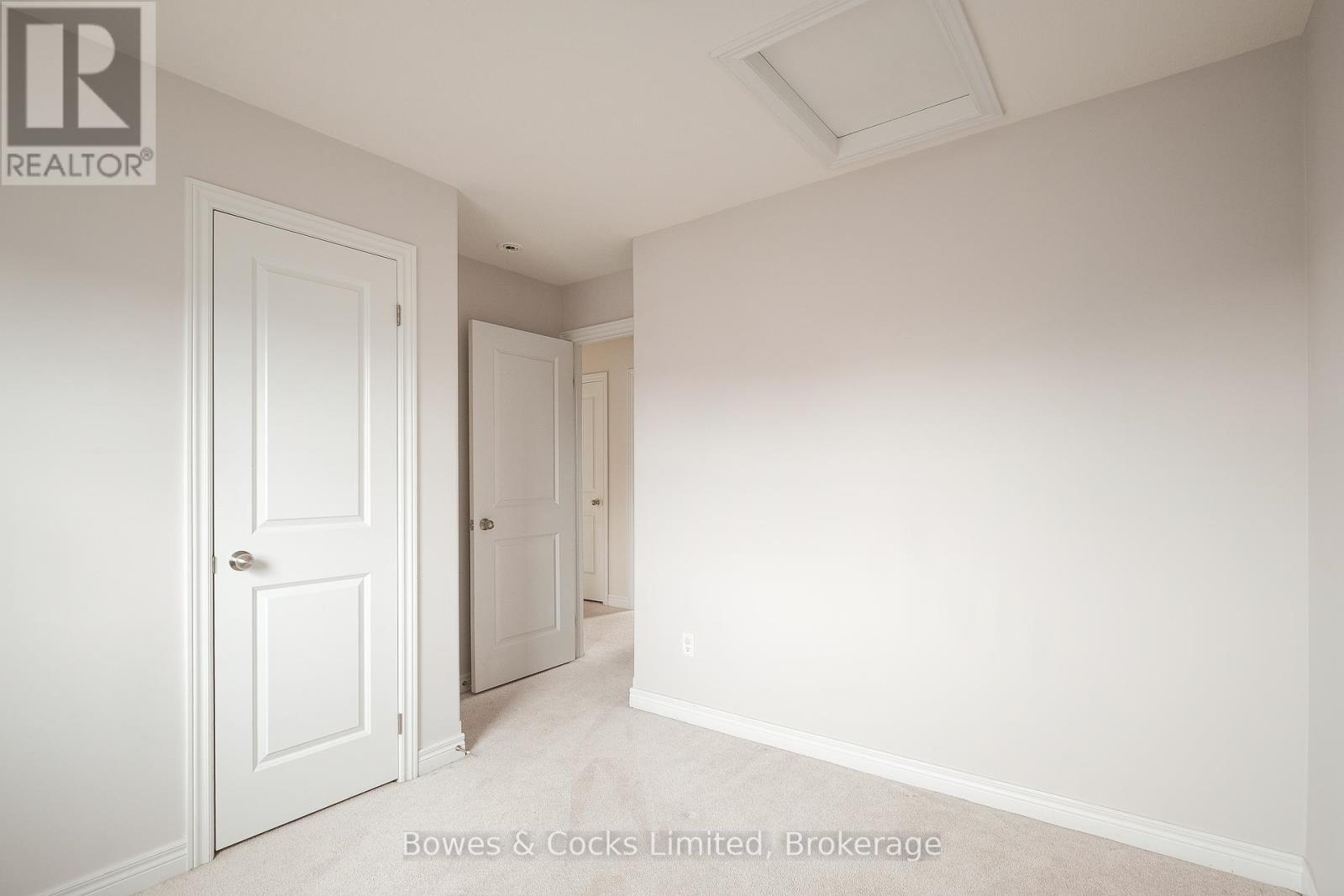 245 Rowberry Boulevard, Peterborough North (North), Ontario  K9H 0H9 - Photo 18 - X12113780