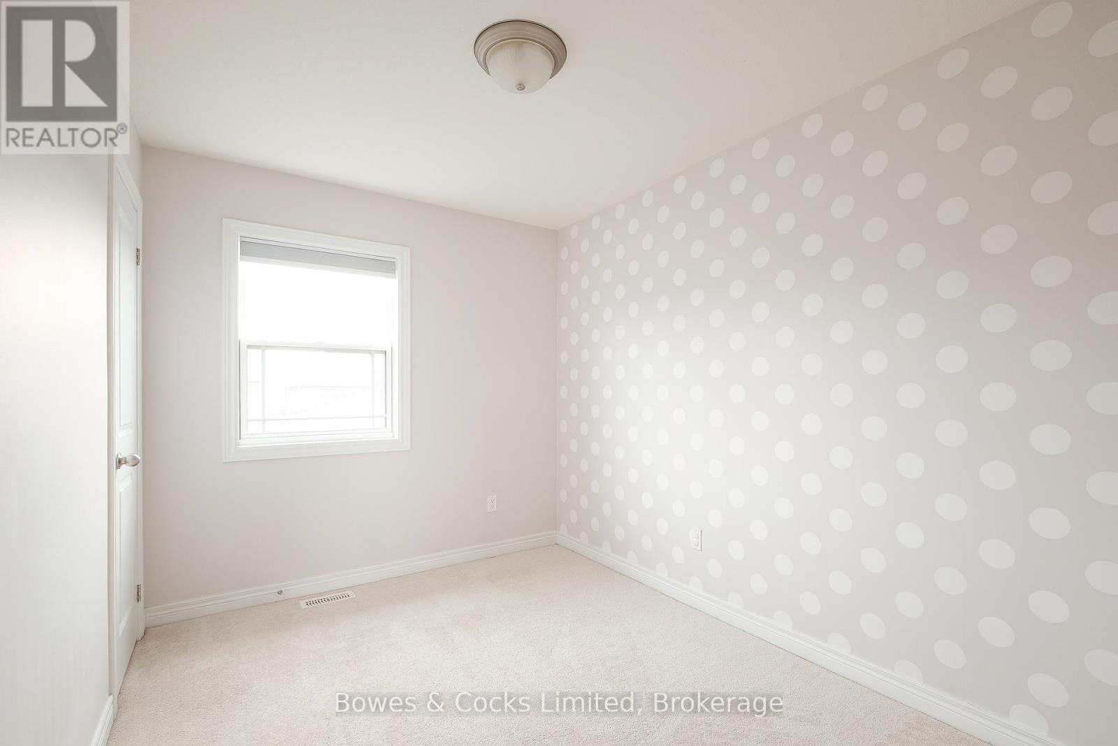 245 Rowberry Boulevard, Peterborough North (North), Ontario  K9H 0H9 - Photo 19 - X12113780