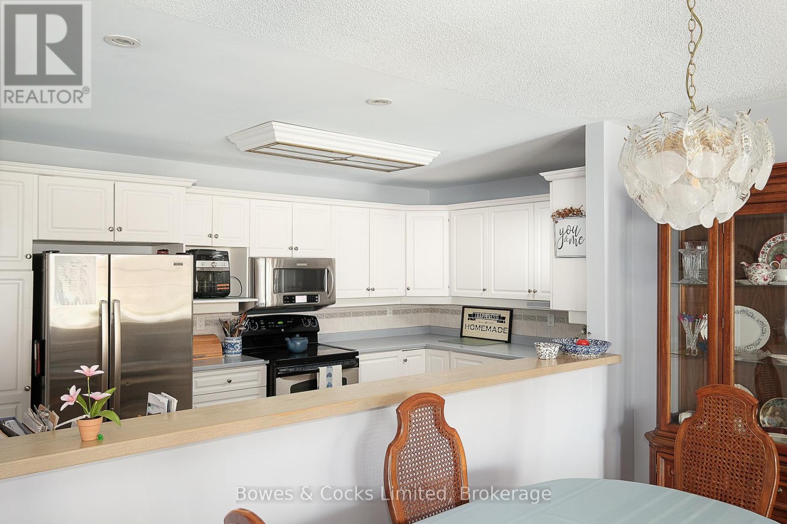 12 - 699 Whitaker Street, Peterborough East (North), Ontario  K9H 7K3 - Photo 10 - X12113786
