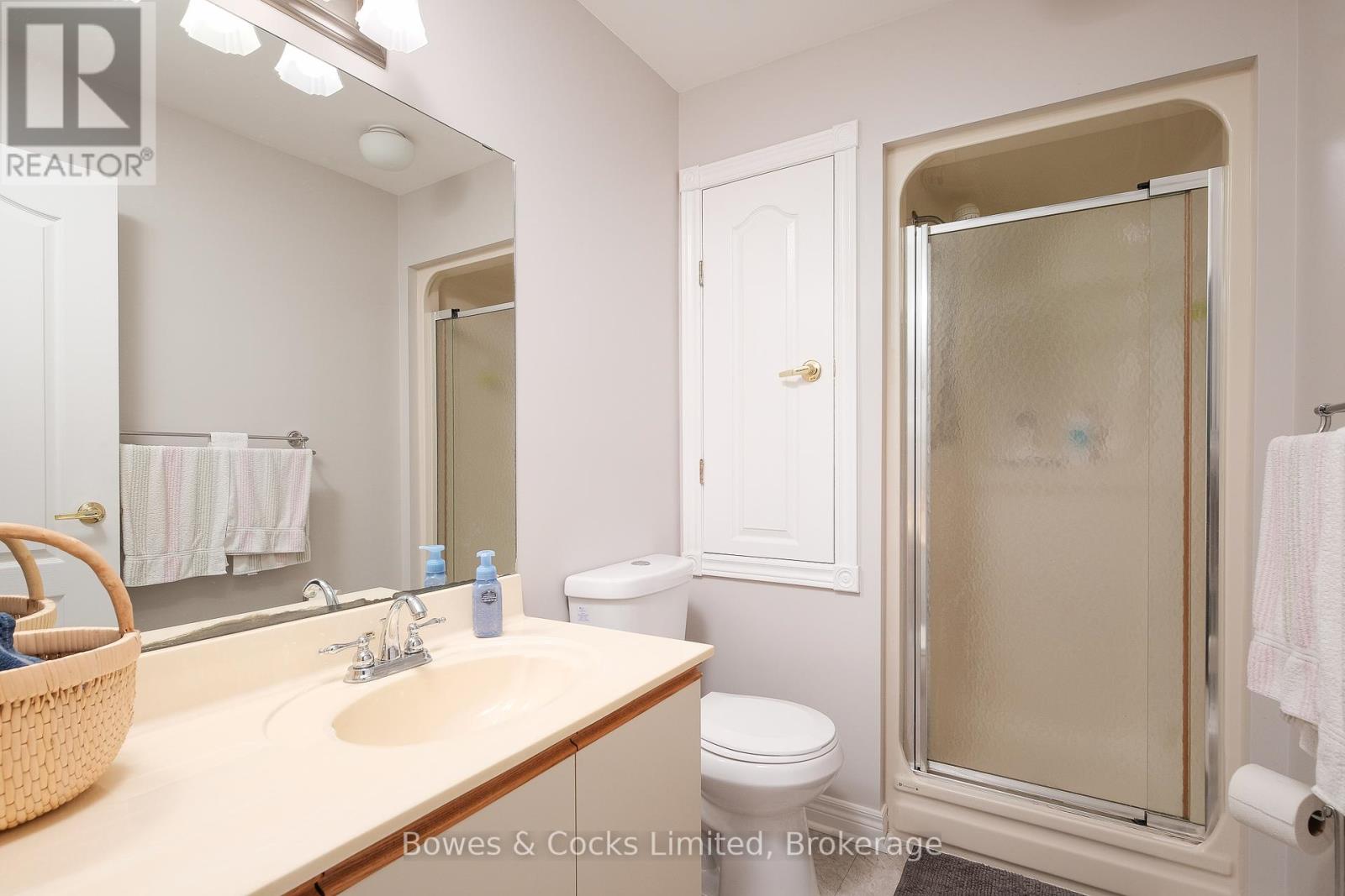 12 - 699 Whitaker Street, Peterborough East (North), Ontario  K9H 7K3 - Photo 20 - X12113786