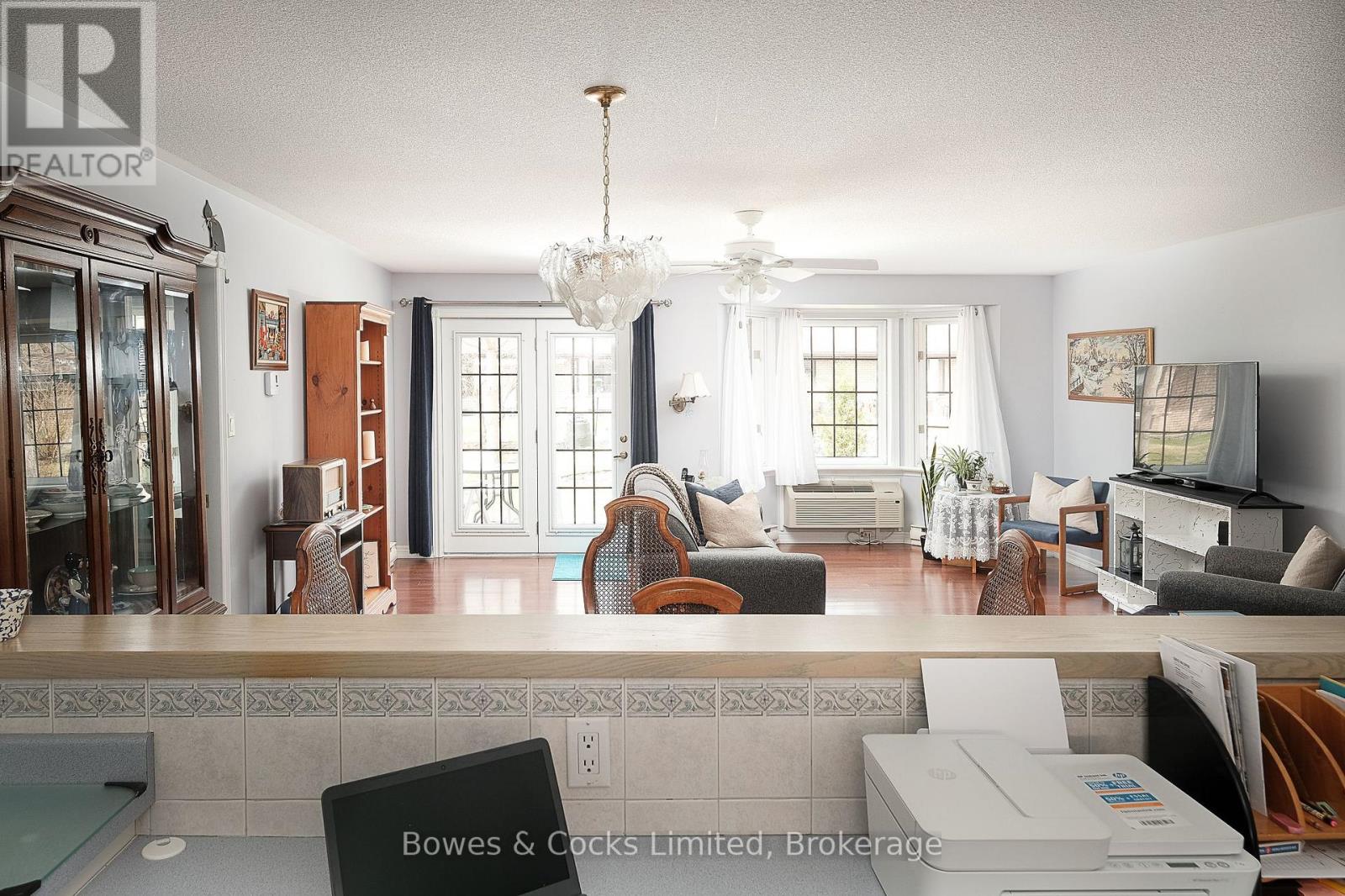 12 - 699 Whitaker Street, Peterborough East (North), Ontario  K9H 7K3 - Photo 8 - X12113786