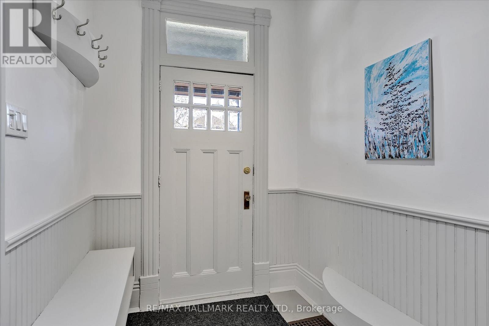 514 Bolivar Street, Peterborough (Downtown), Ontario  K9J 4R7 - Photo 3 - X12114438