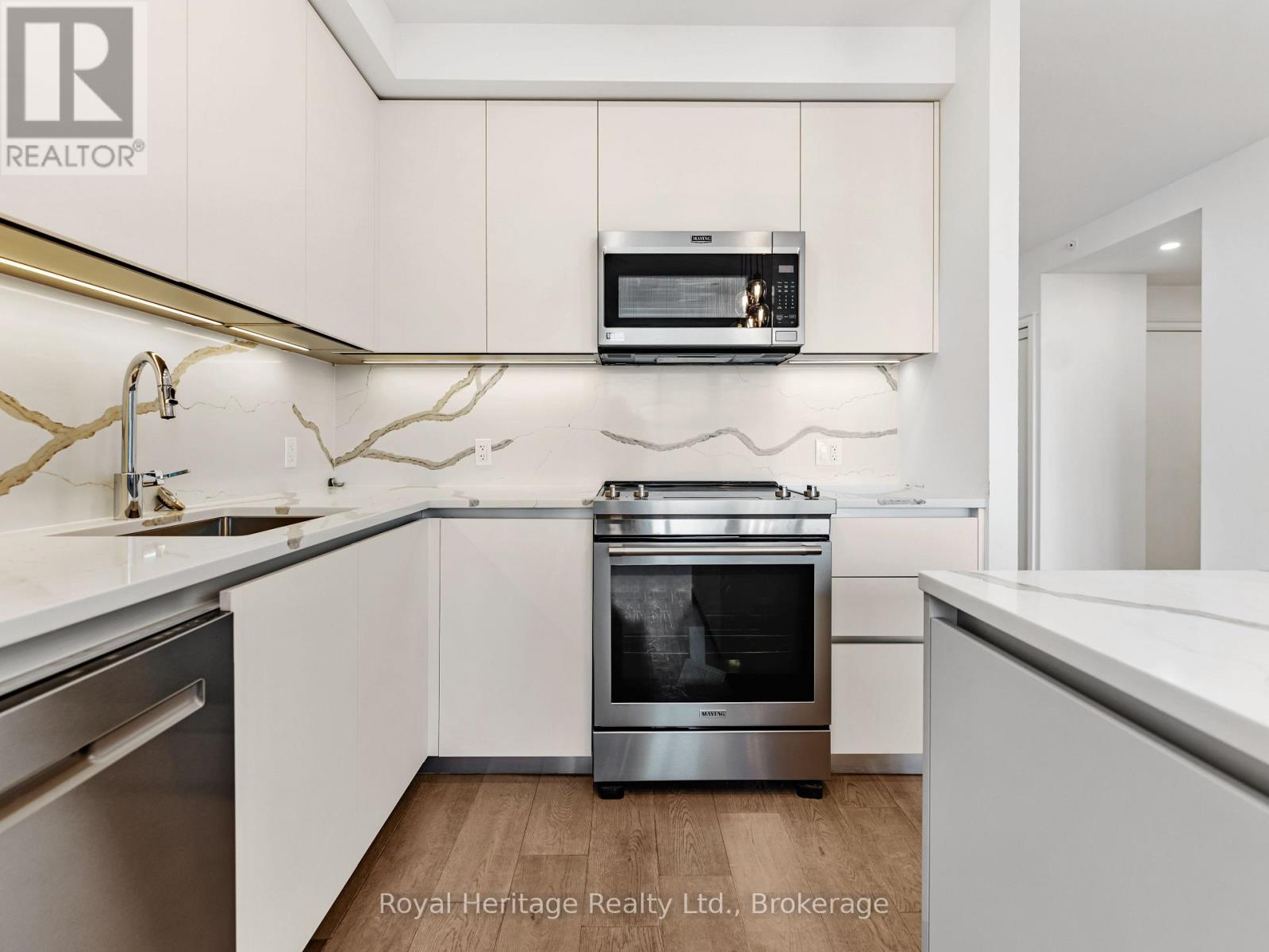508 - 195 Hunter Street, Peterborough East (Central), Ontario  K9H 1G9 - Photo 6 - X12114506