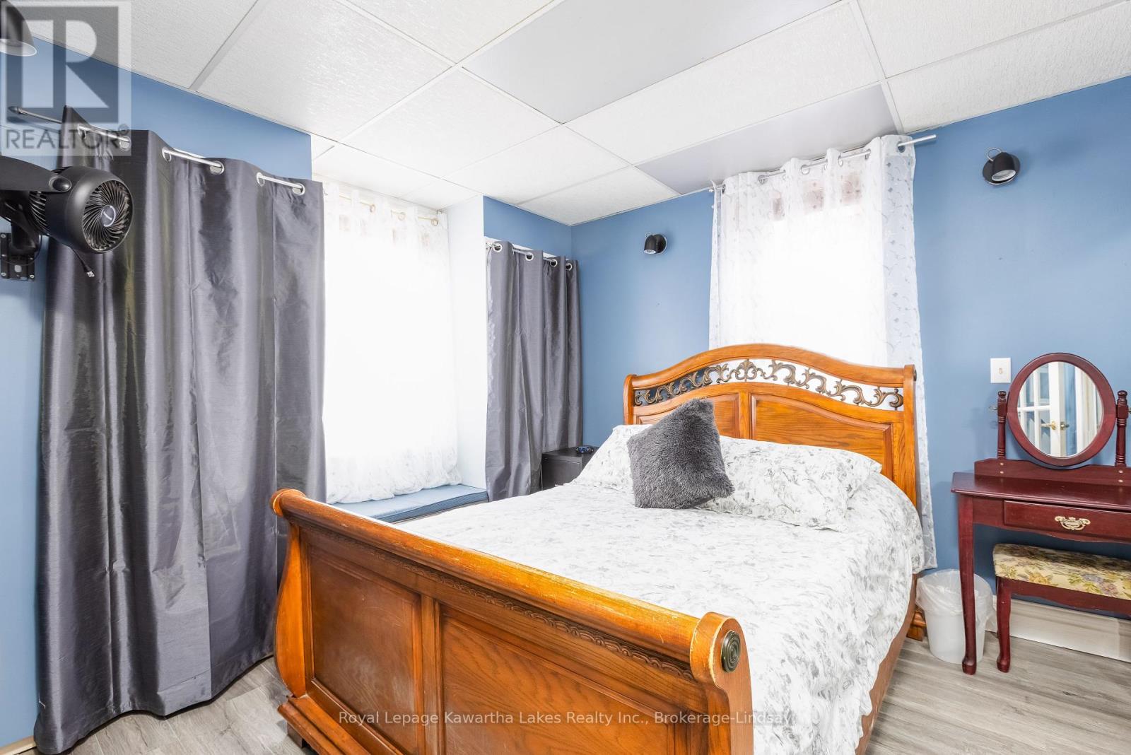 205 William Street N, Kawartha Lakes (Lindsay), Ontario  K9V 4B8 - Photo 14 - X12114546