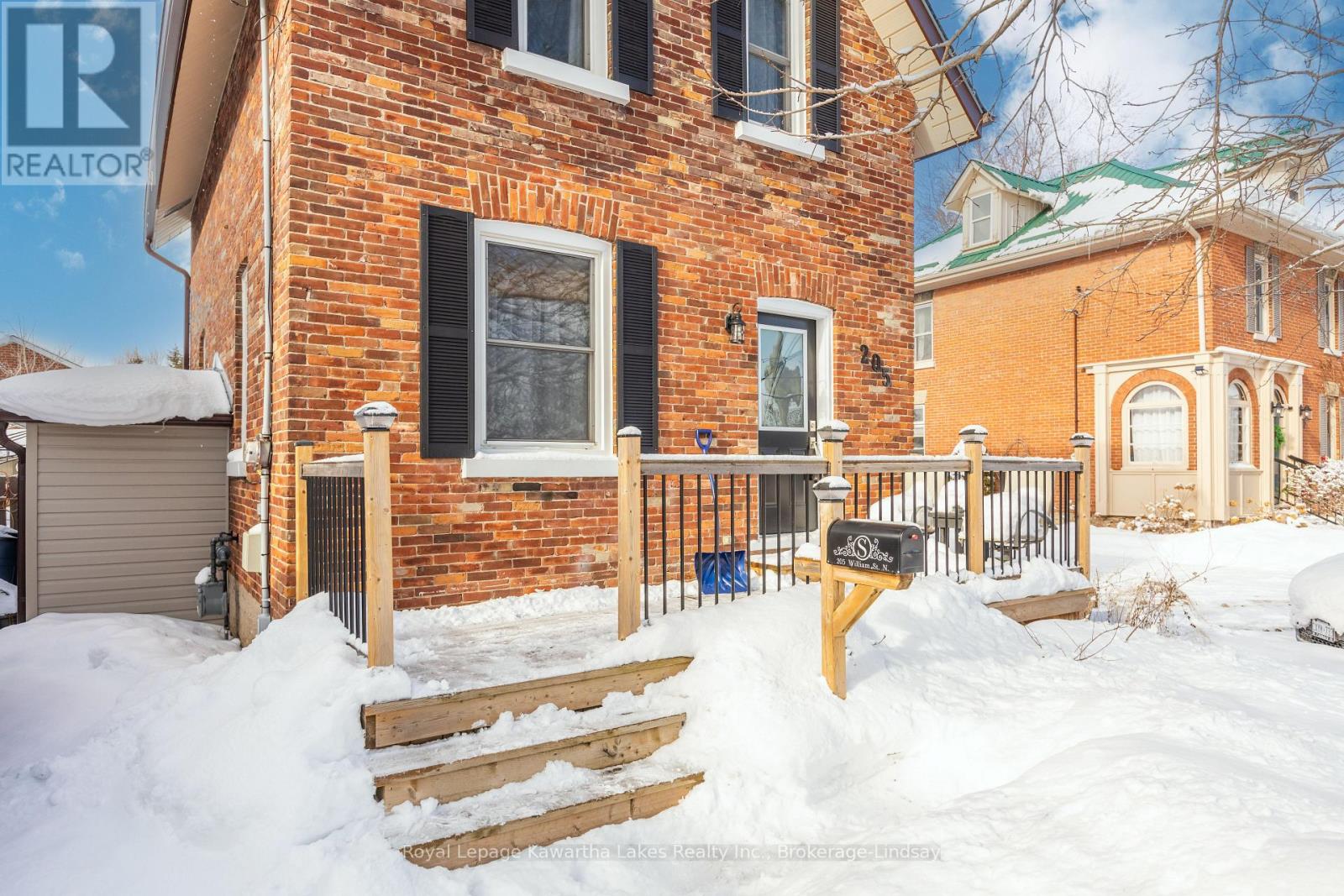 205 William Street N, Kawartha Lakes (Lindsay), Ontario  K9V 4B8 - Photo 4 - X12114546