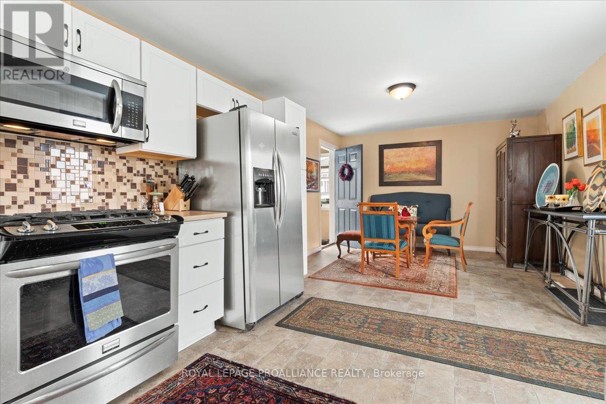 108 Inkerman Street, Trent Hills (Campbellford), Ontario  K0L 1L0 - Photo 20 - X12115019