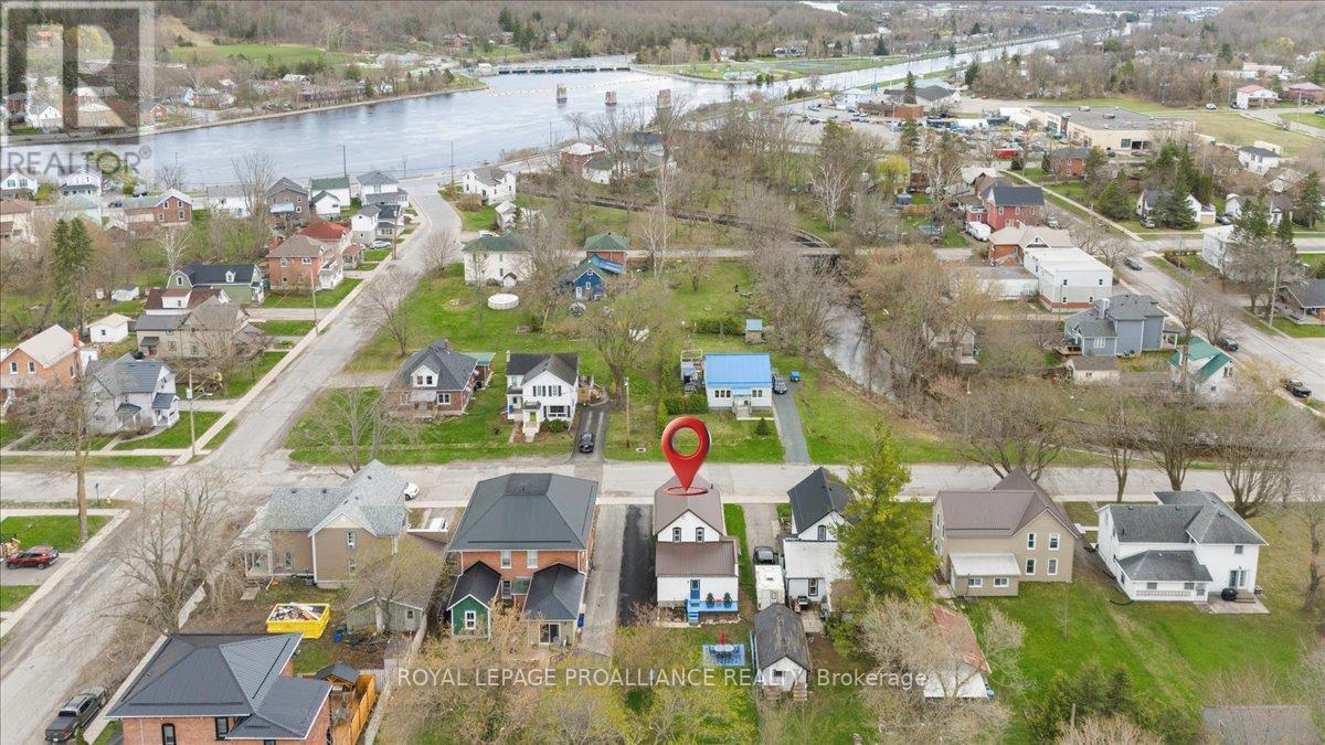 108 Inkerman Street, Trent Hills (Campbellford), Ontario  K0L 1L0 - Photo 3 - X12115019