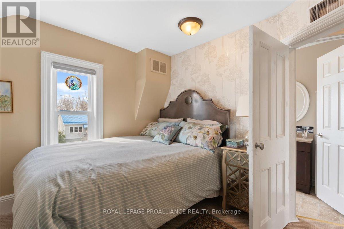 108 Inkerman Street, Trent Hills (Campbellford), Ontario  K0L 1L0 - Photo 31 - X12115019