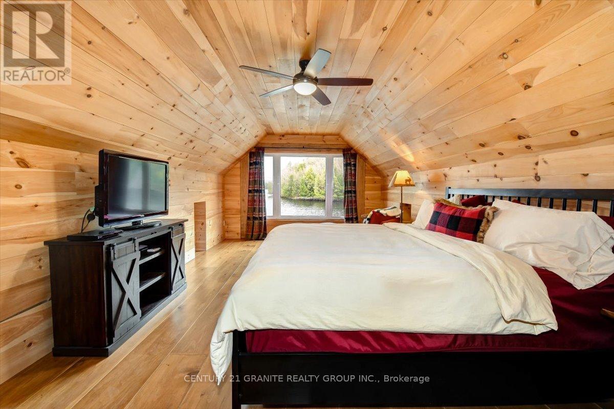 539b Dog Bay Road, Hastings Highlands (Herschel Ward), Ontario  K0L 2S0 - Photo 11 - X12115055