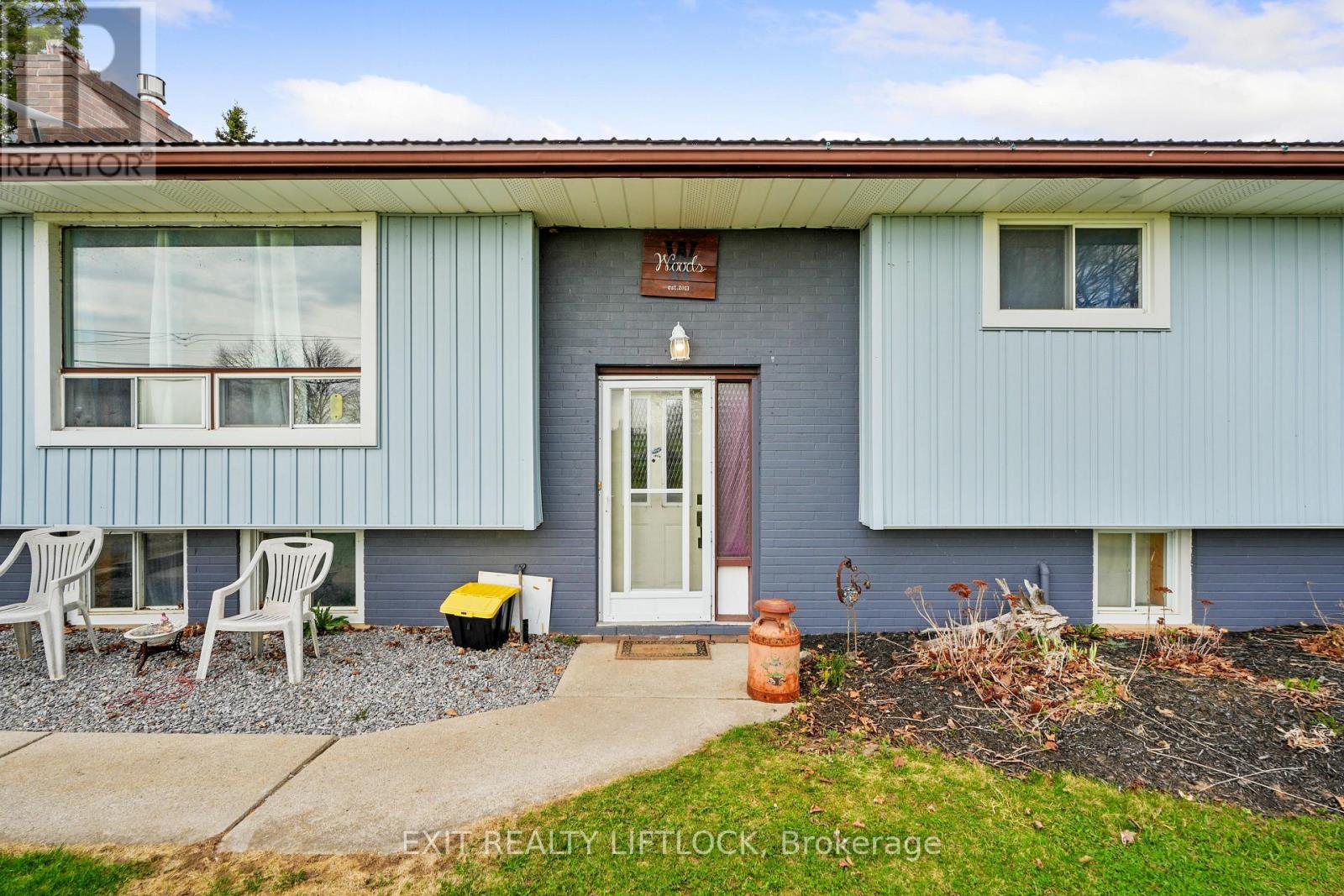 1688 Tara Road, Selwyn, Ontario  K9J 6X2 - Photo 29 - X12115065