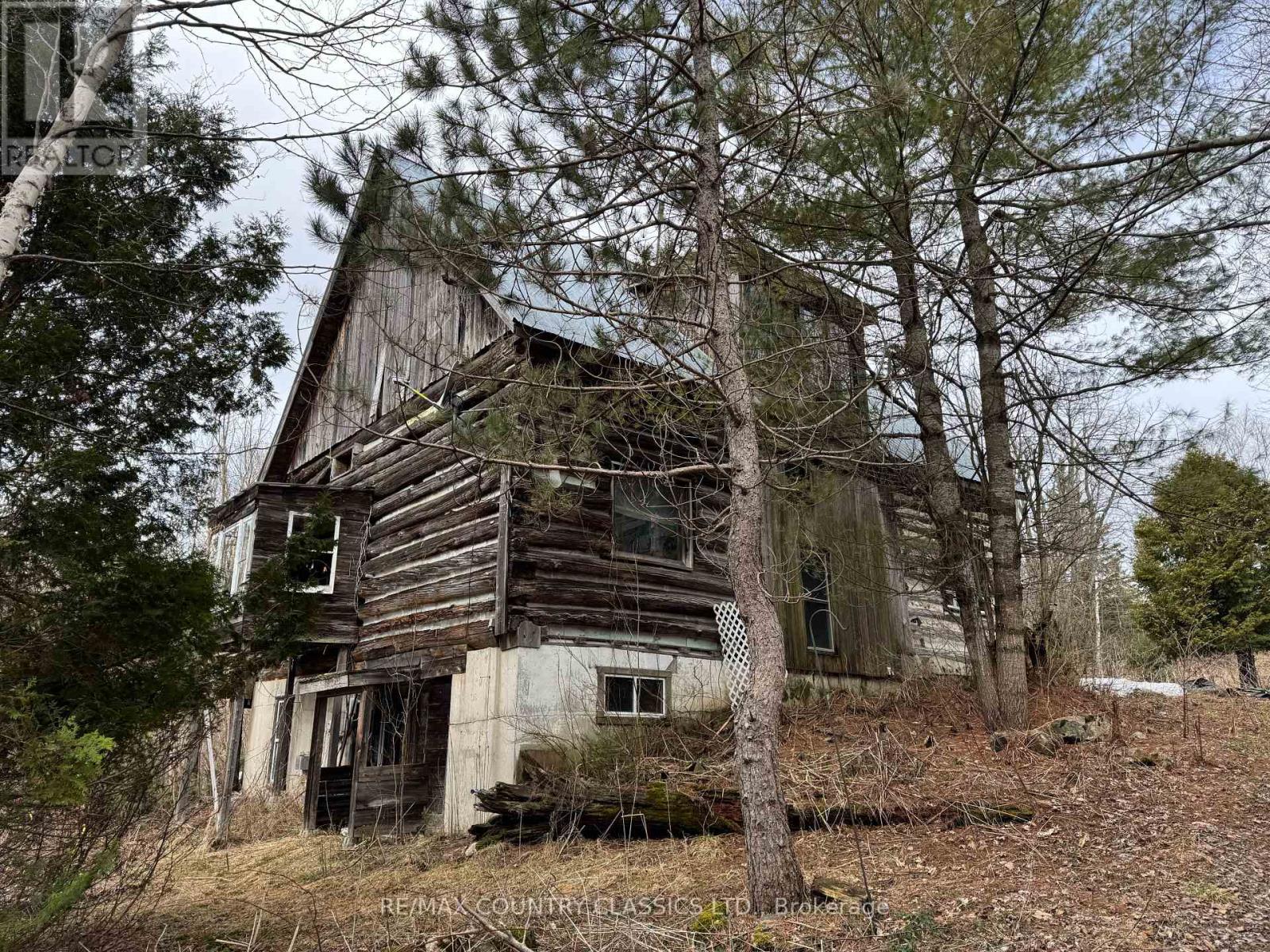 790 Mcdonald Mine Road, Hastings Highlands (Monteagle Ward), Ontario  K0L 1C0 - Photo 3 - X12115088