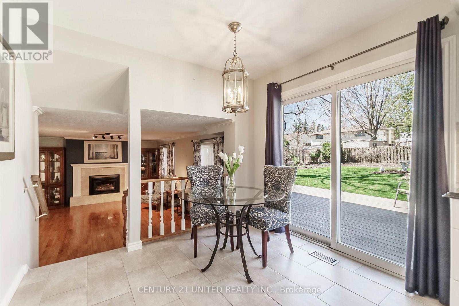 1375 Heather Lane, Peterborough West (North), Ontario  K9J 7N1 - Photo 12 - X12115175