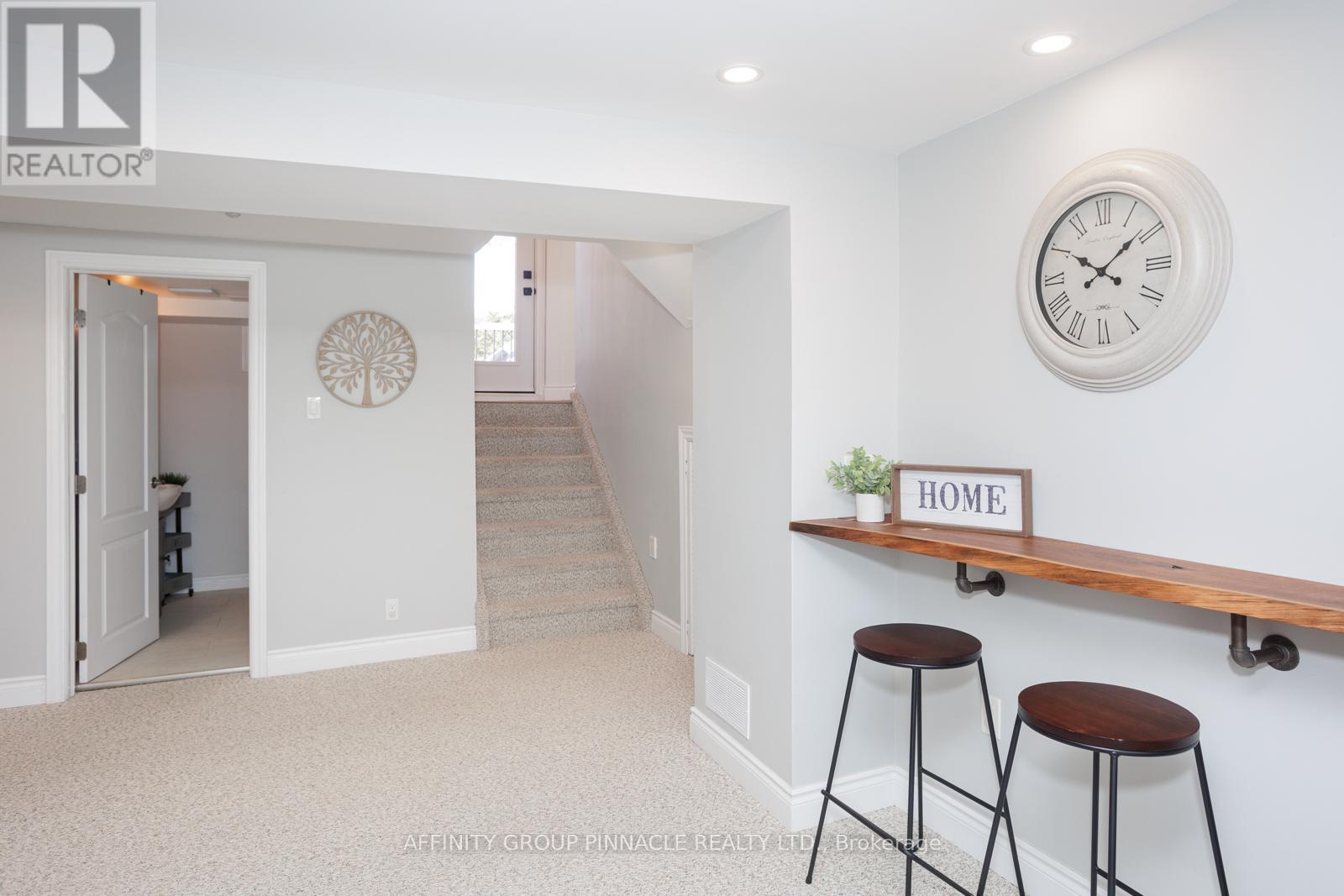 19 Mohawk Drive, Kawartha Lakes (Ops), Ontario  K9V 0J6 - Photo 25 - X12115200