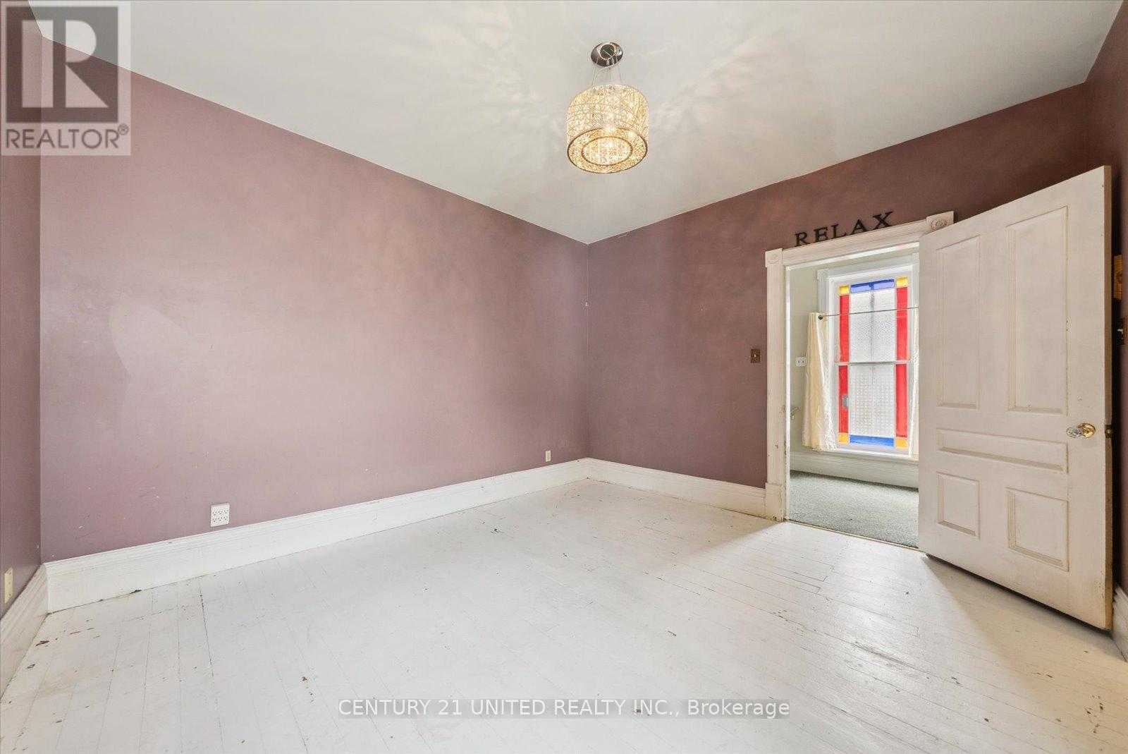 183 Stewart Street, Peterborough Central (South), Ontario  K9J 3M4 - Photo 26 - X12115262