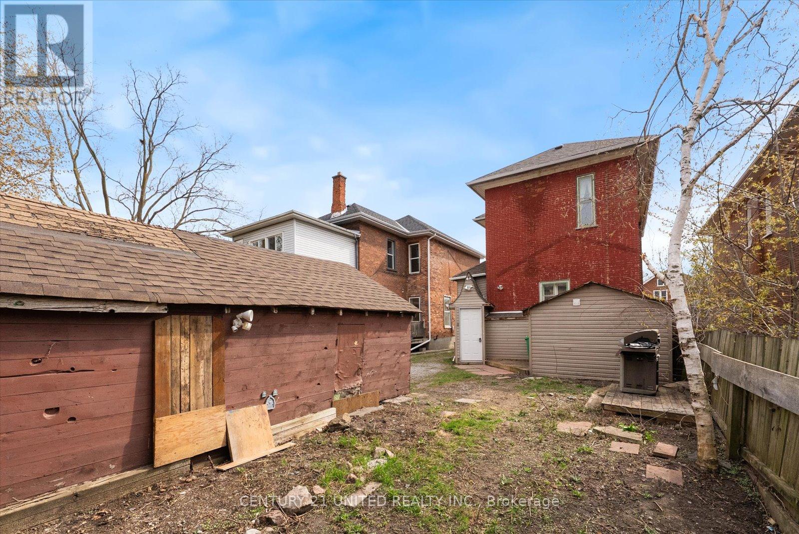 183 Stewart Street, Peterborough Central (South), Ontario  K9J 3M4 - Photo 43 - X12115262