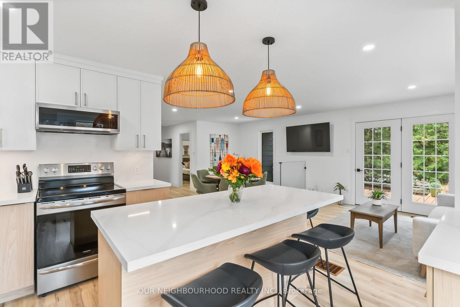 194 Snug Harbour Road, Kawartha Lakes (Lindsay), Ontario  K9V 4R6 - Photo 13 - X12115469