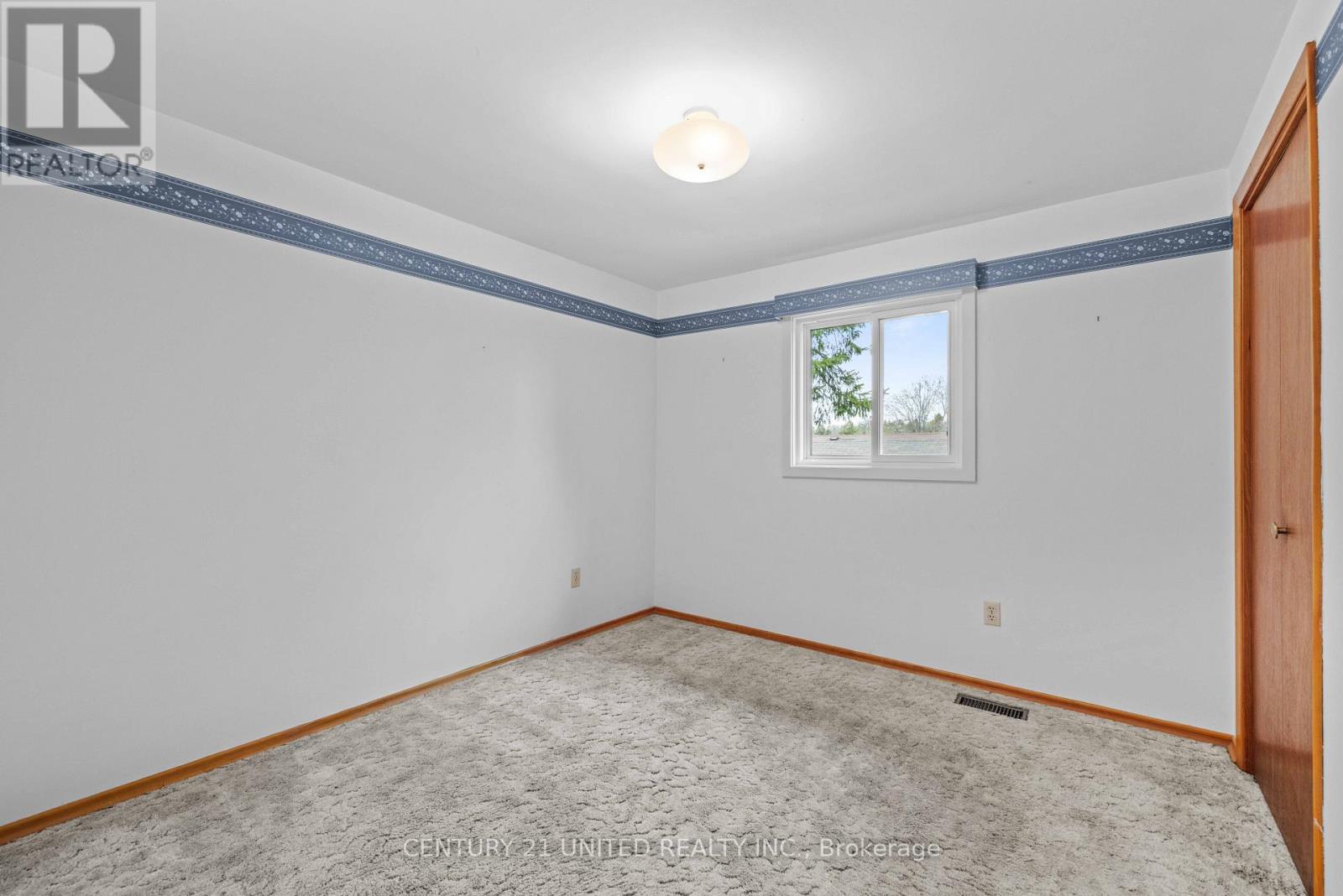 1219 Bridle Drive, Peterborough West (North), Ontario  K9J 7J7 - Photo 13 - X12115507