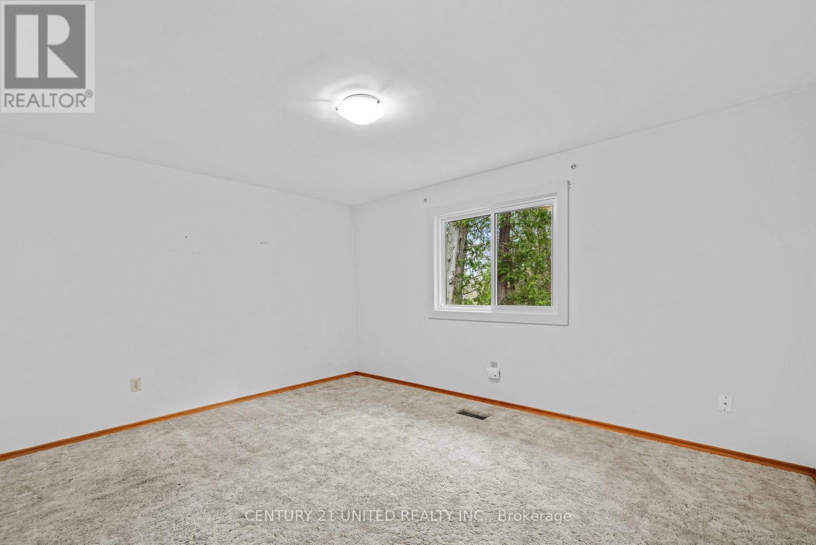 1219 Bridle Drive, Peterborough West (North), Ontario  K9J 7J7 - Photo 15 - X12115507